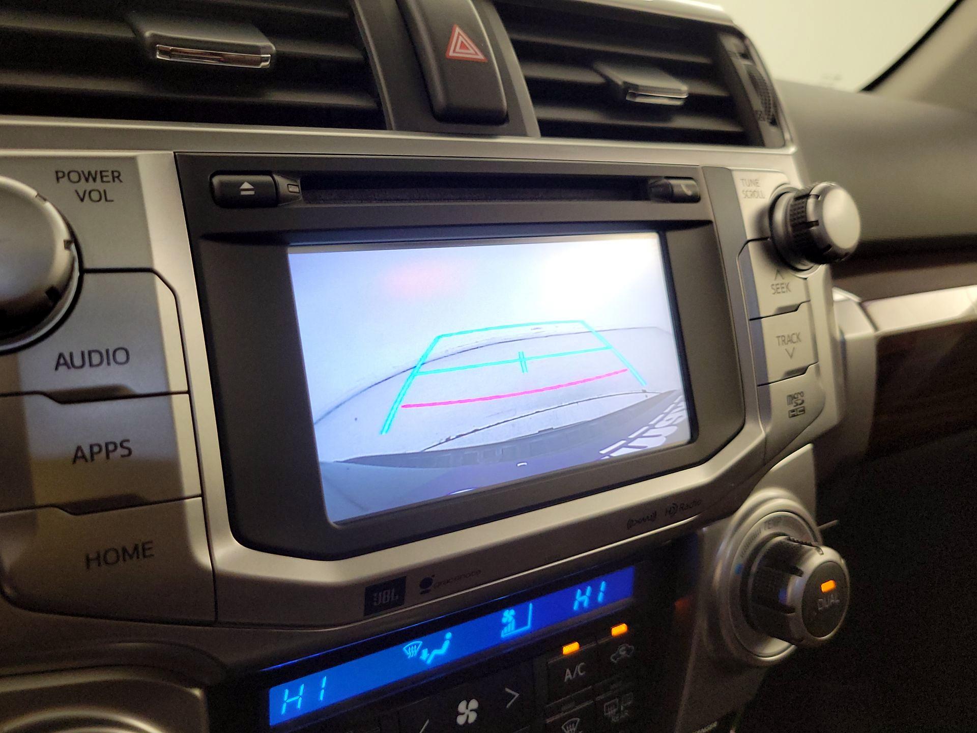 Thumbnail: 2016 Toyota 4Runner - 15