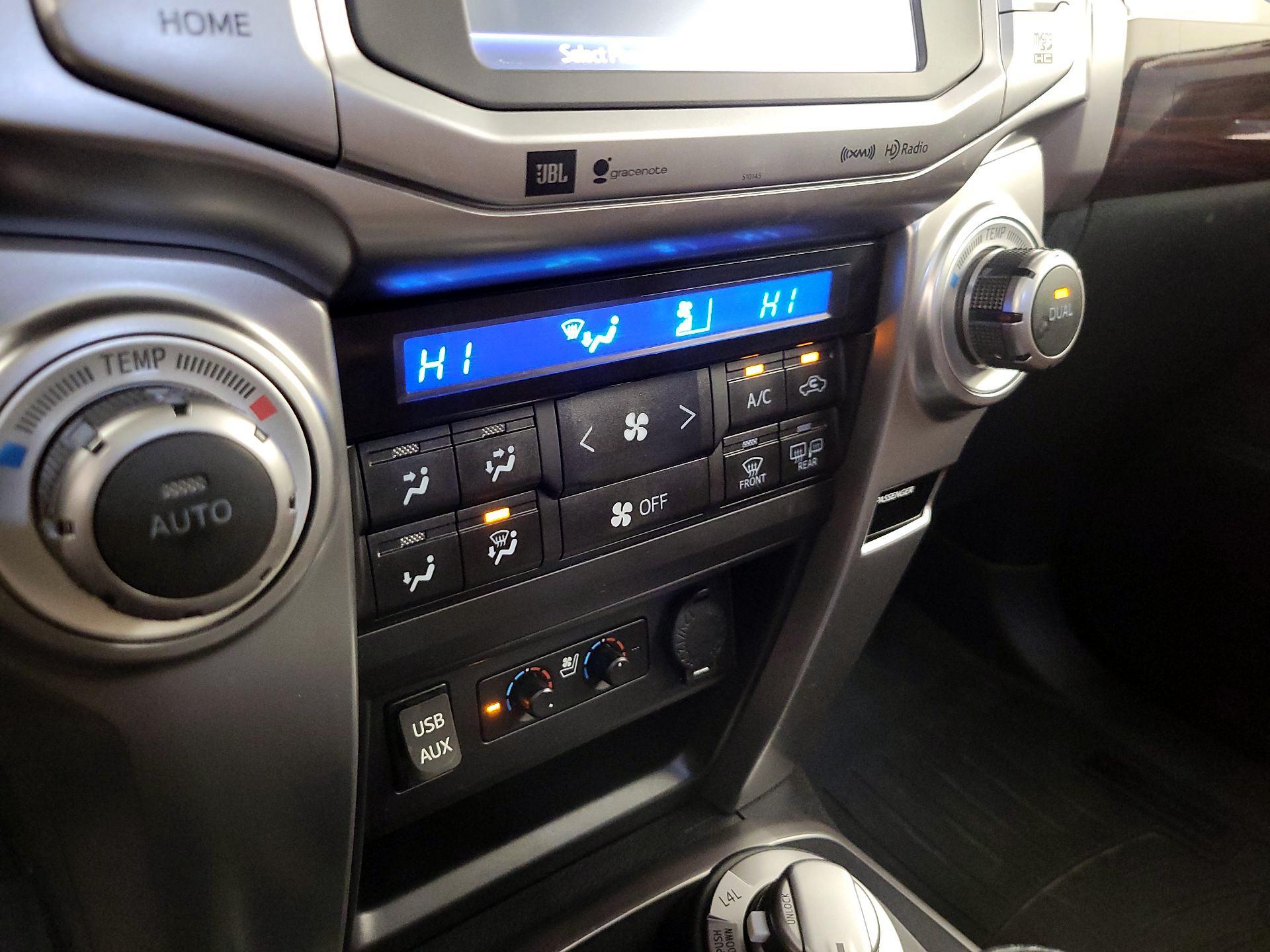 Thumbnail: 2016 Toyota 4Runner - 17