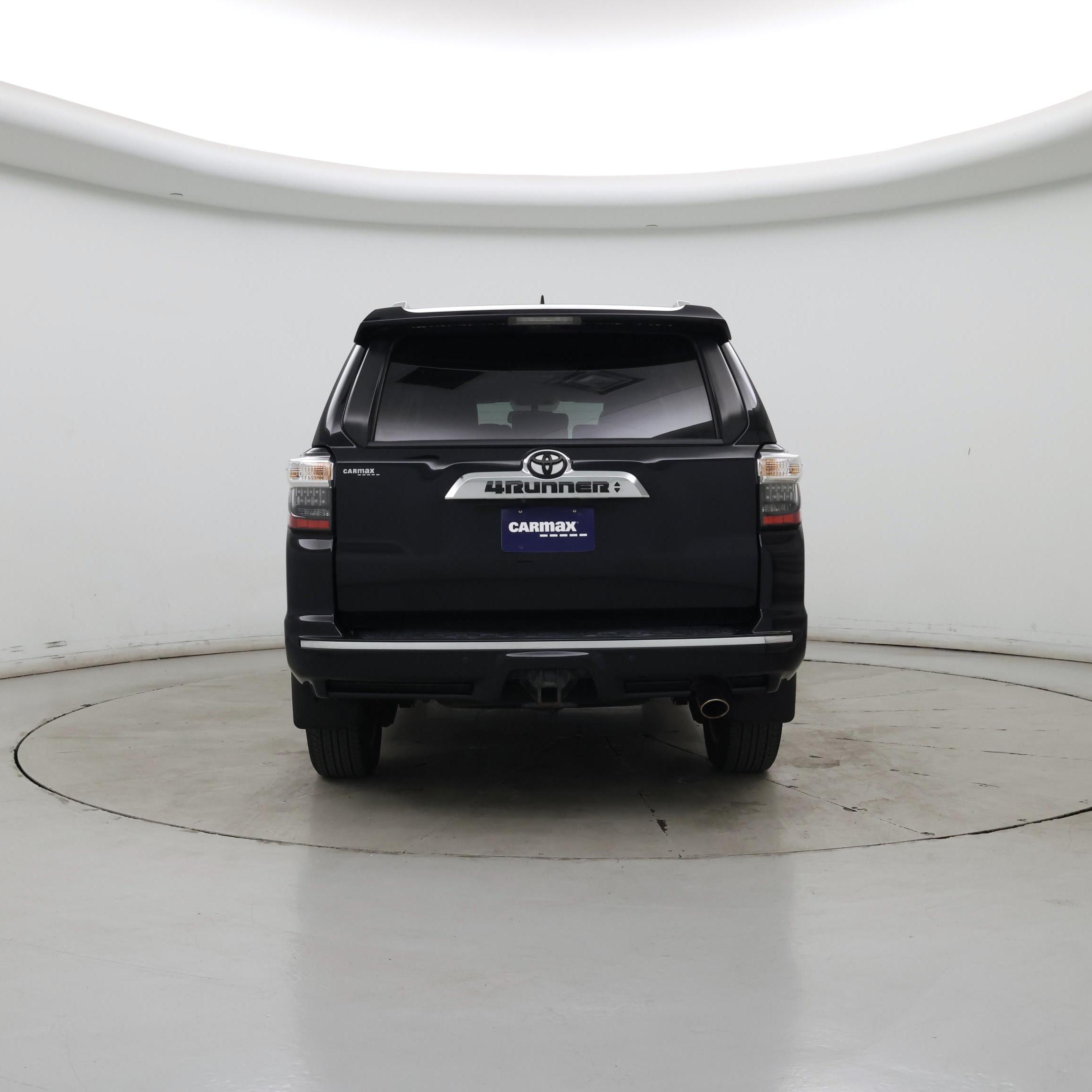 Thumbnail: 2016 Toyota 4Runner - 6