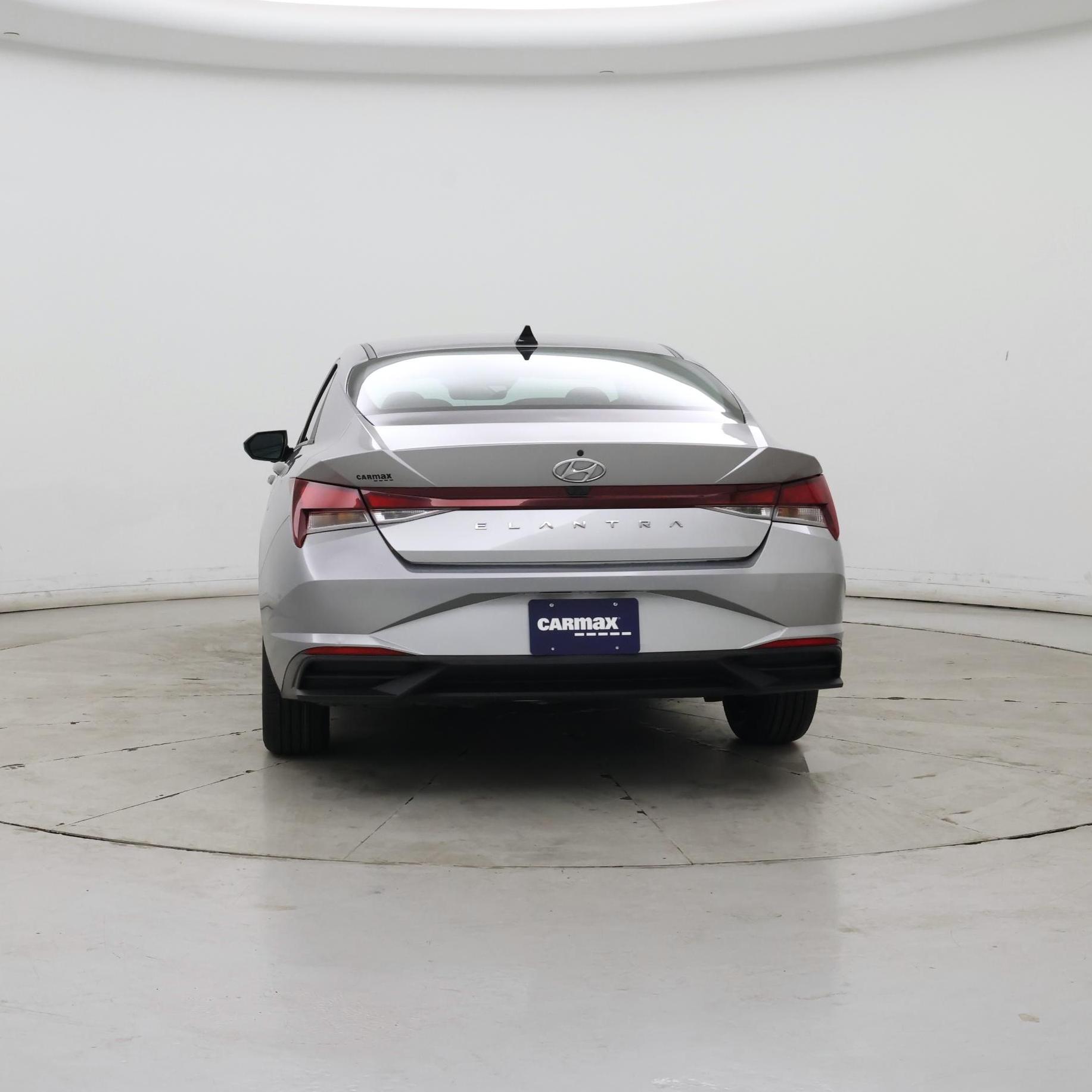 Thumbnail: 2022 Hyundai Elantra - 6