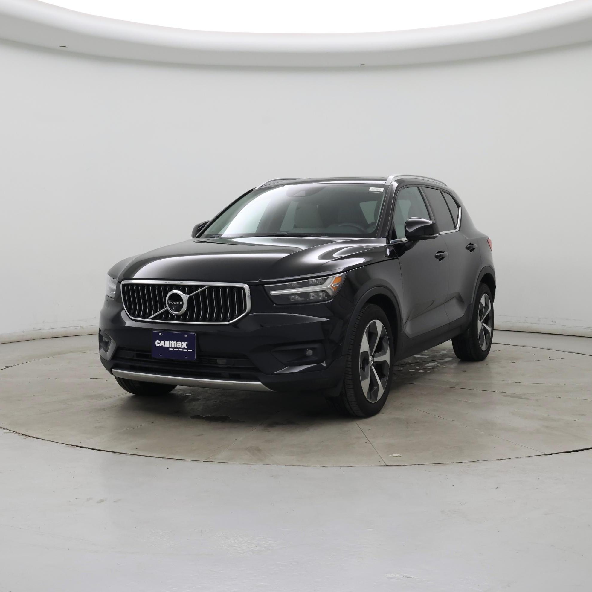 Thumbnail: 2021 Volvo XC40 - 4