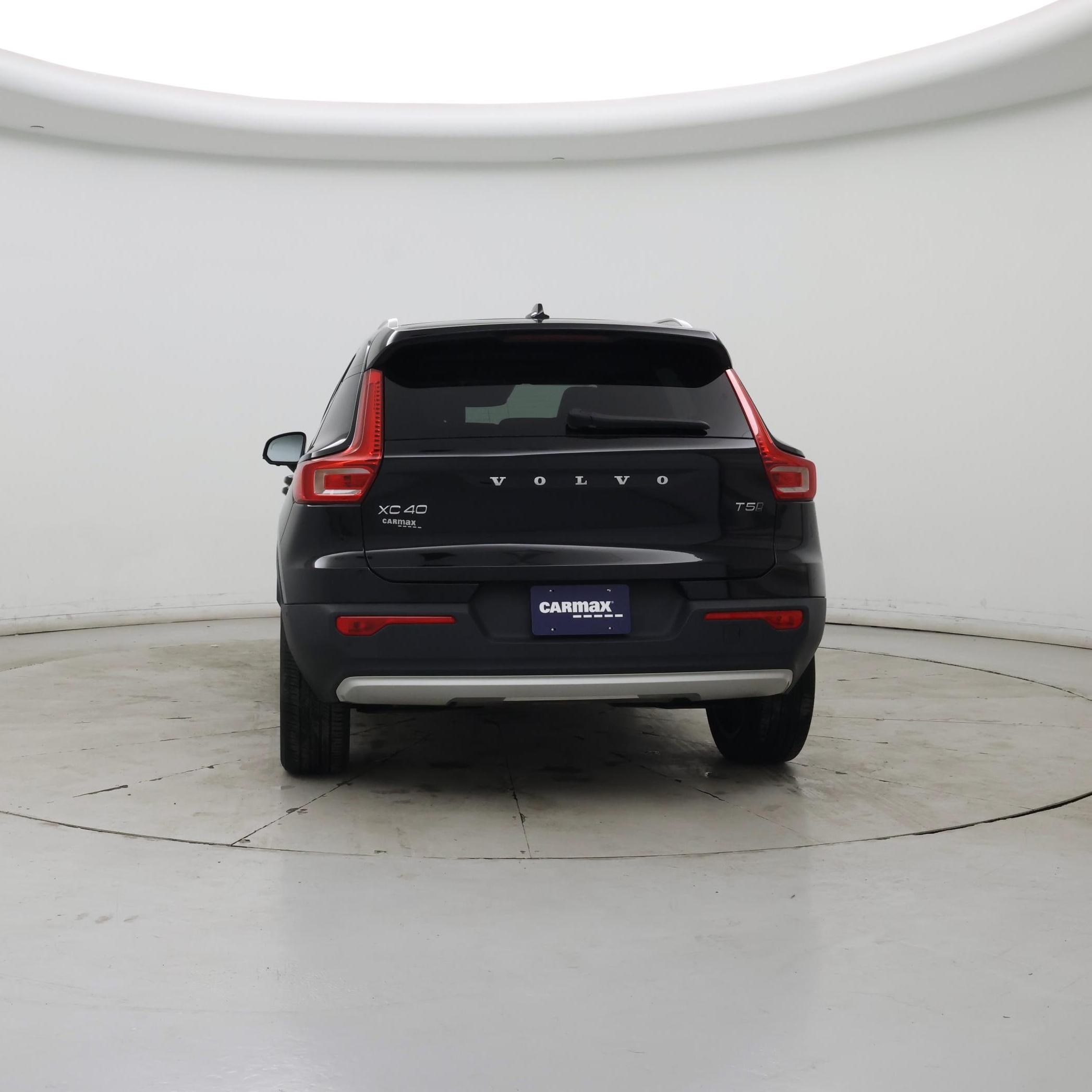 Thumbnail: 2021 Volvo XC40 - 6