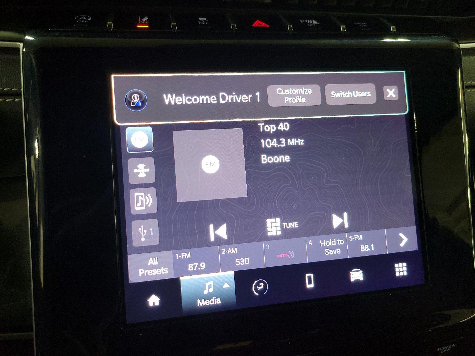 Thumbnail: 2023 Jeep Grand Cherokee - 15