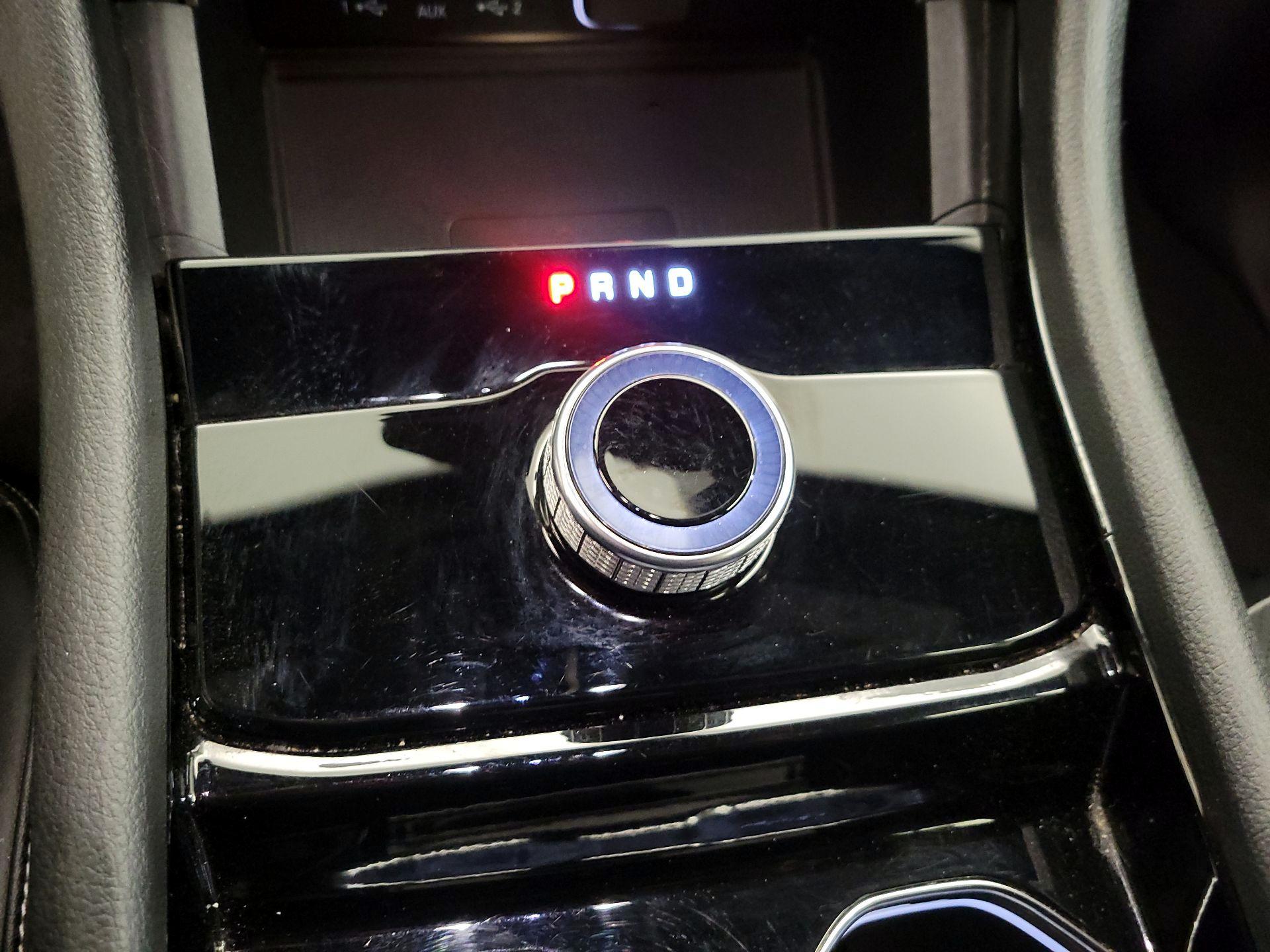 Thumbnail: 2023 Jeep Grand Cherokee - 17