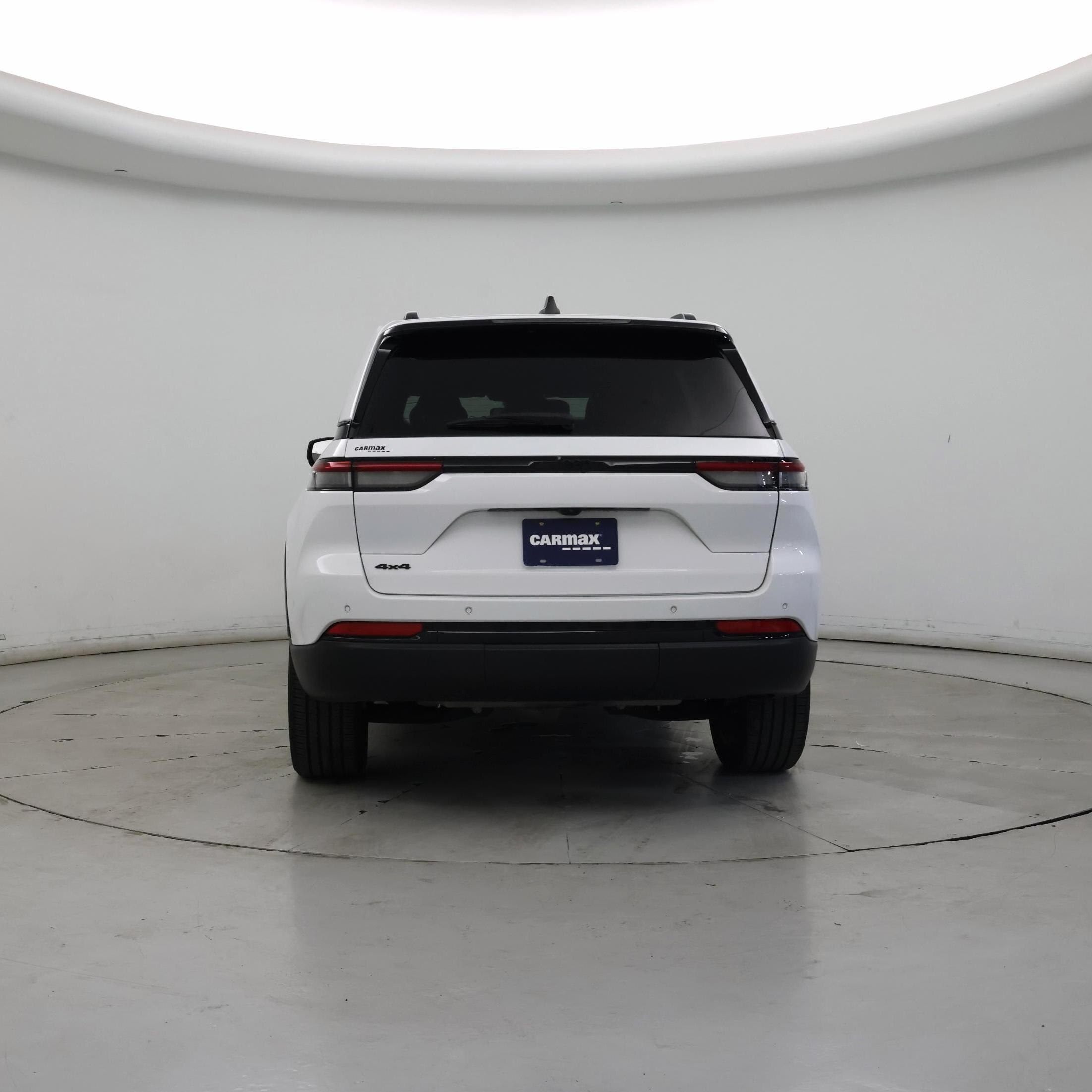 Thumbnail: 2023 Jeep Grand Cherokee - 6