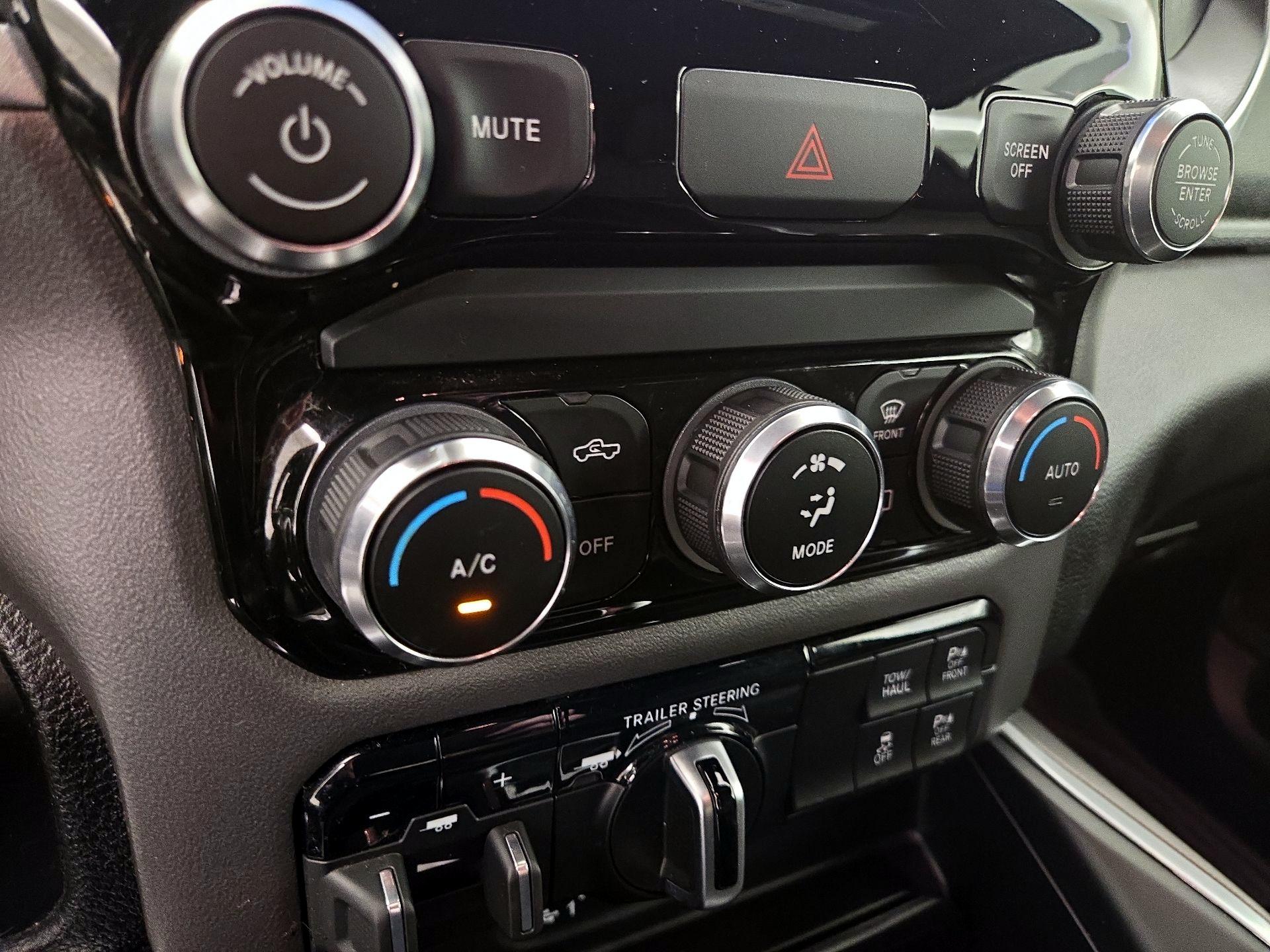 Thumbnail: 2022 RAM 1500 - 17