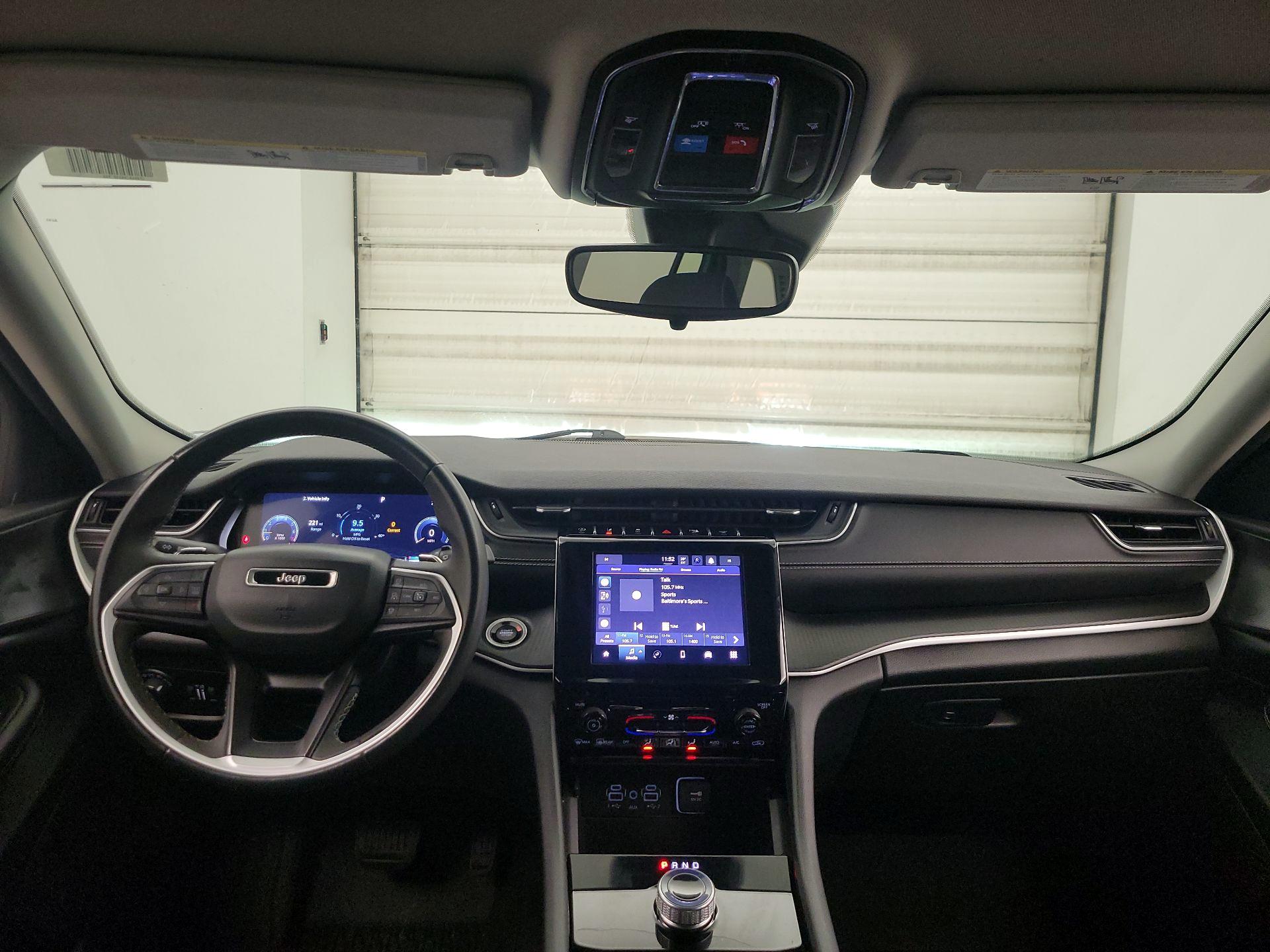 Thumbnail: 2023 Jeep Grand Cherokee - 9