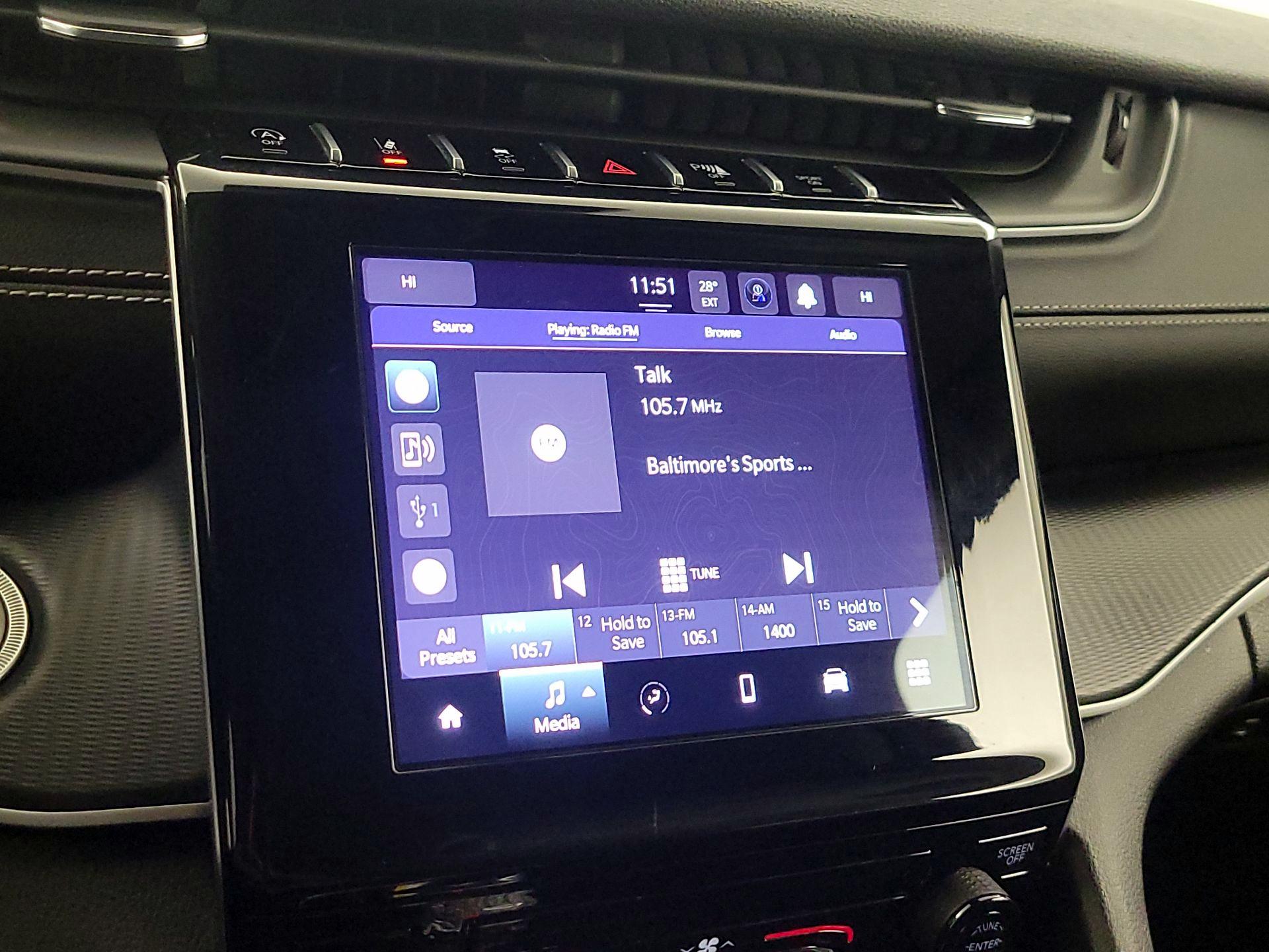 Thumbnail: 2023 Jeep Grand Cherokee - 15