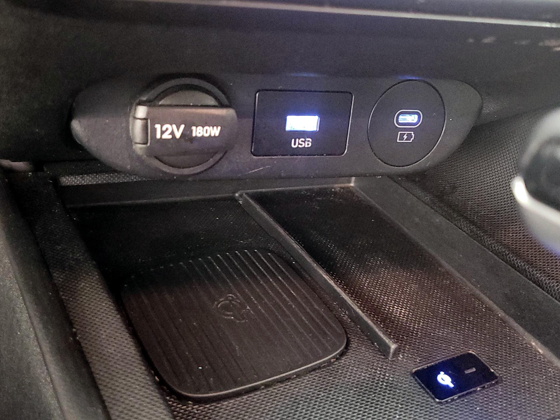 Thumbnail: 2025 Hyundai Elantra - 18