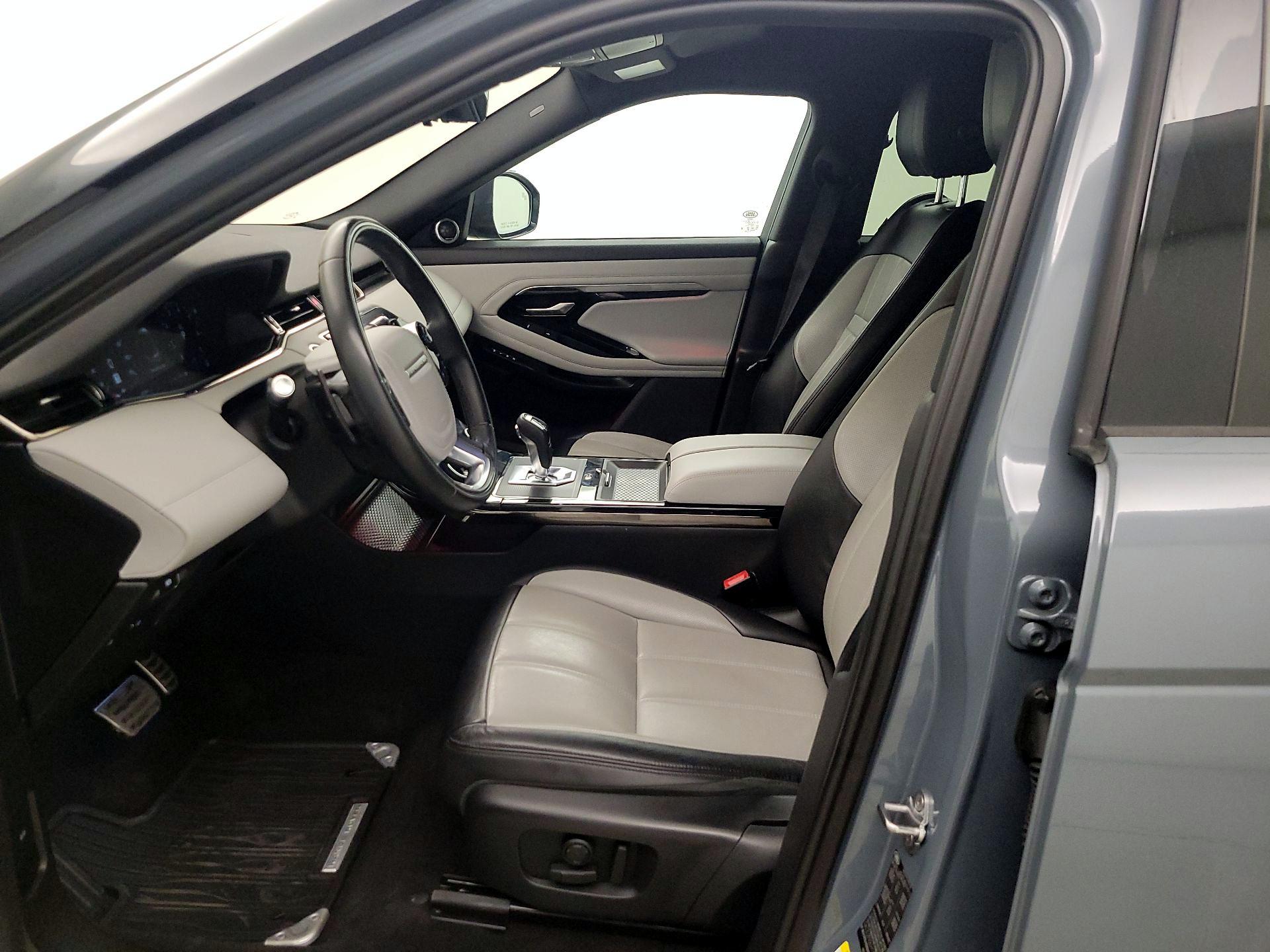 Thumbnail: 2020 Land Rover Range Rover Evoque - 11