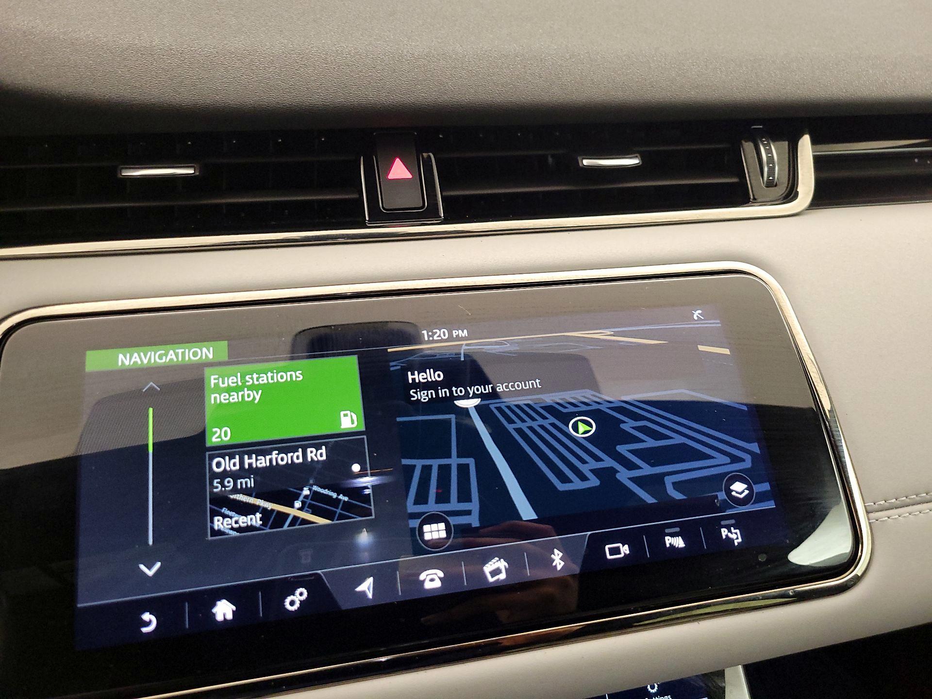 Thumbnail: 2020 Land Rover Range Rover Evoque - 14