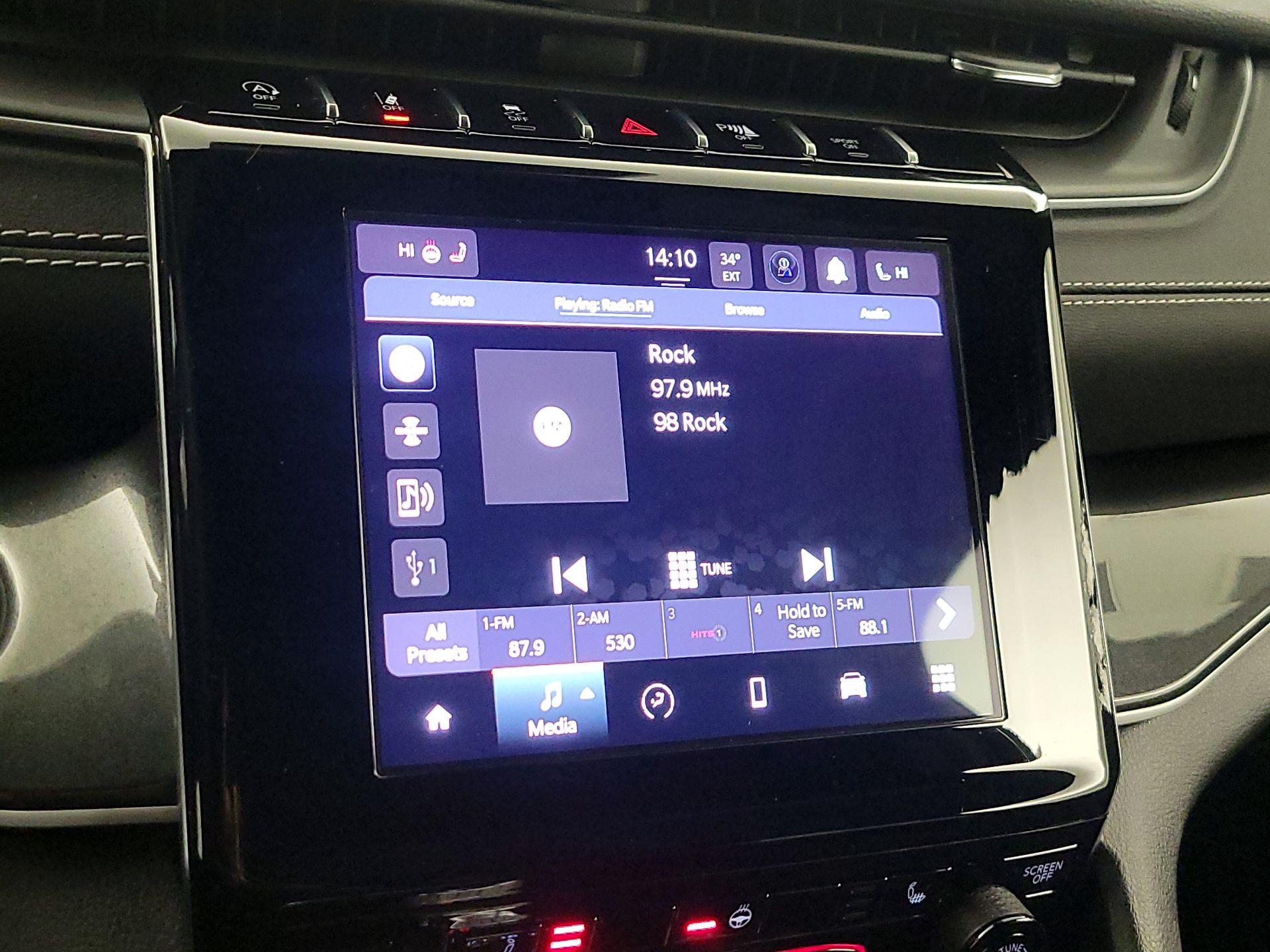 Thumbnail: 2023 Jeep Grand Cherokee - 15