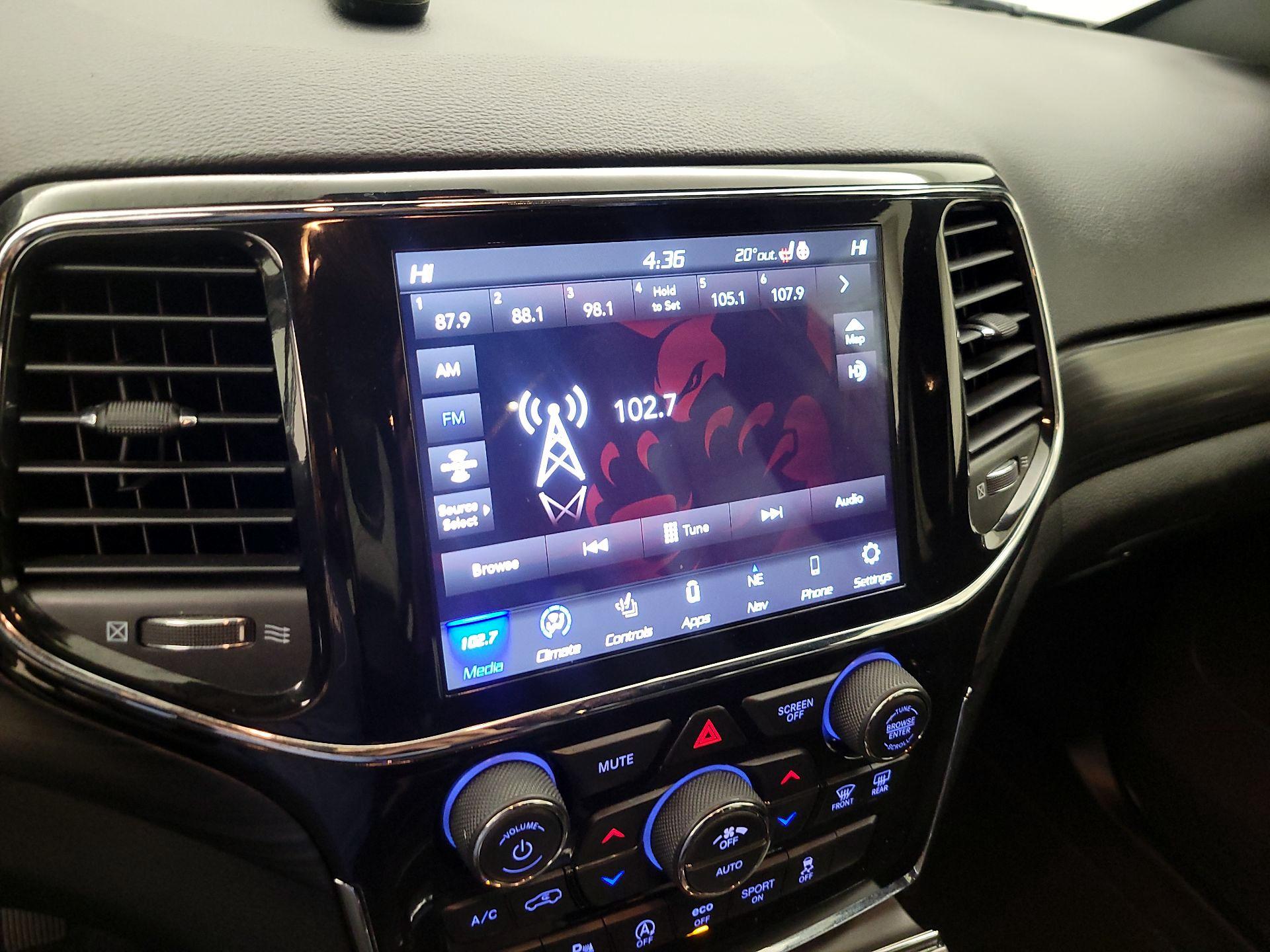 Thumbnail: 2021 Jeep Grand Cherokee - 16