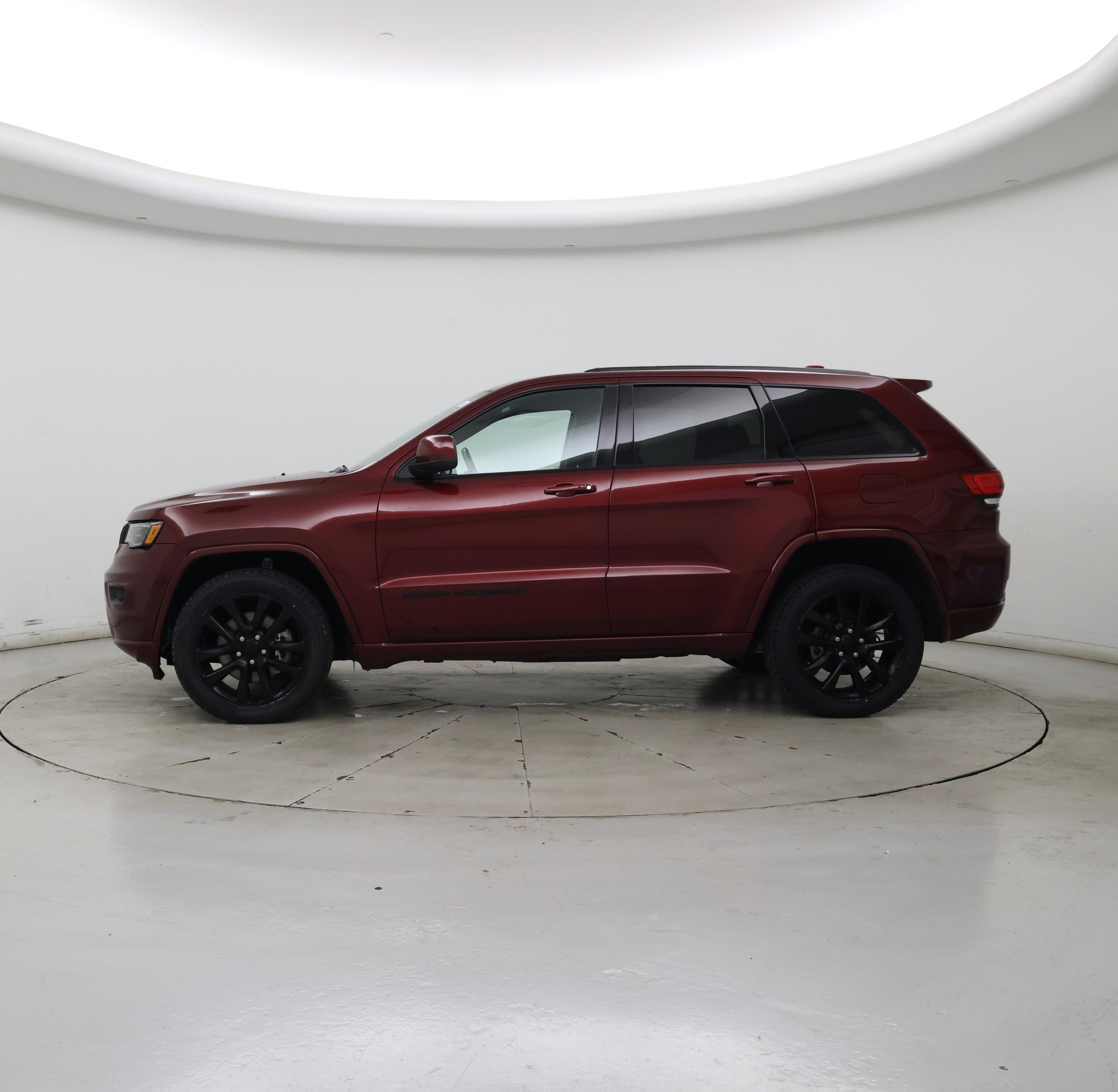 Thumbnail: 2021 Jeep Grand Cherokee - 3
