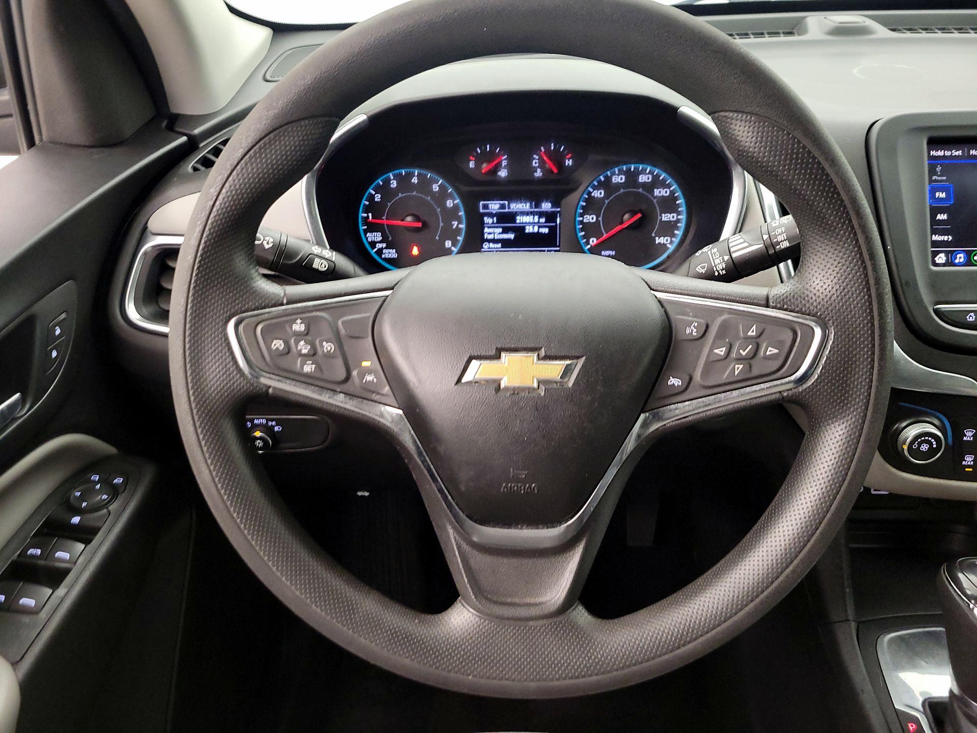 Thumbnail: 2021 Chevrolet Equinox - 10