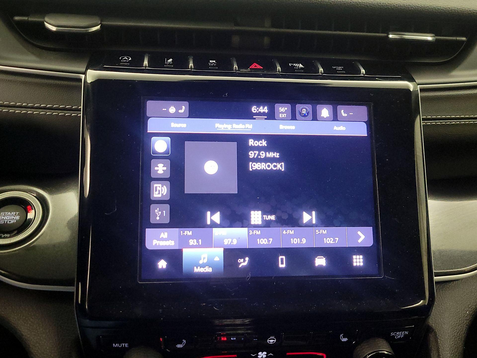 Thumbnail: 2023 Jeep Grand Cherokee L - 15