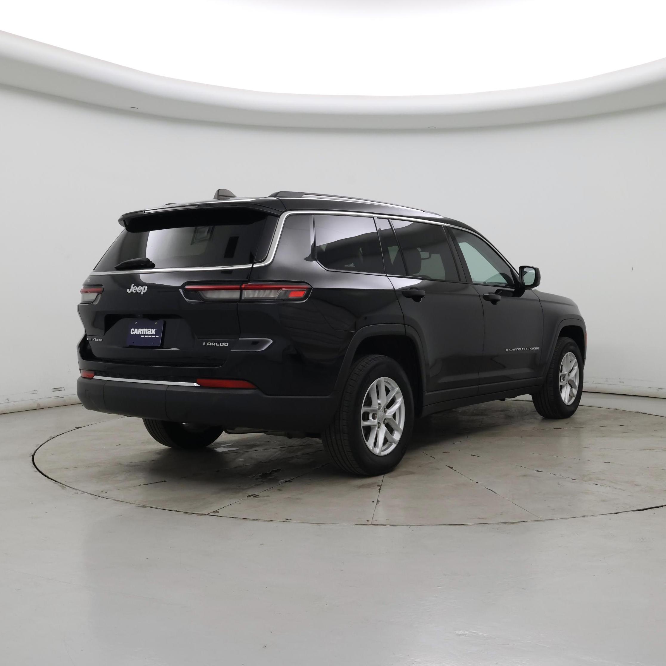 Thumbnail: 2023 Jeep Grand Cherokee L - 8