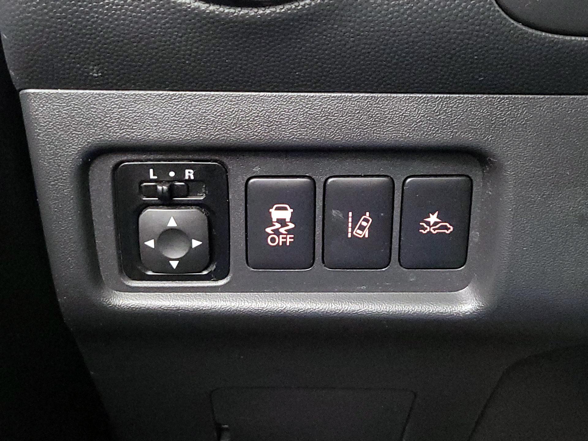 Thumbnail: 2023 Mitsubishi Mirage - 13