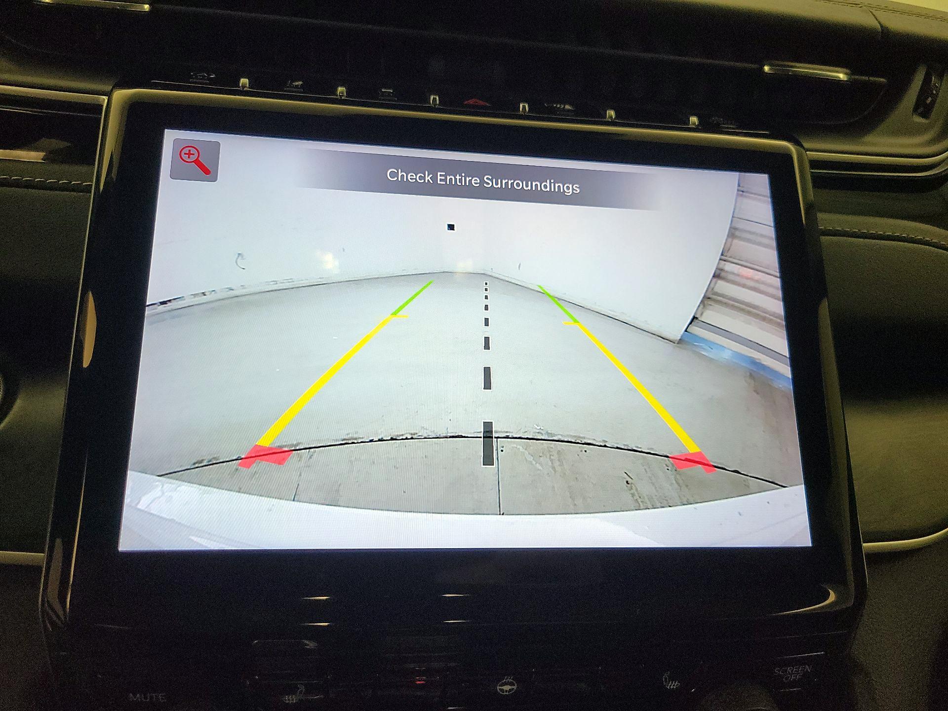 Thumbnail: 2023 Jeep Grand Cherokee - 15