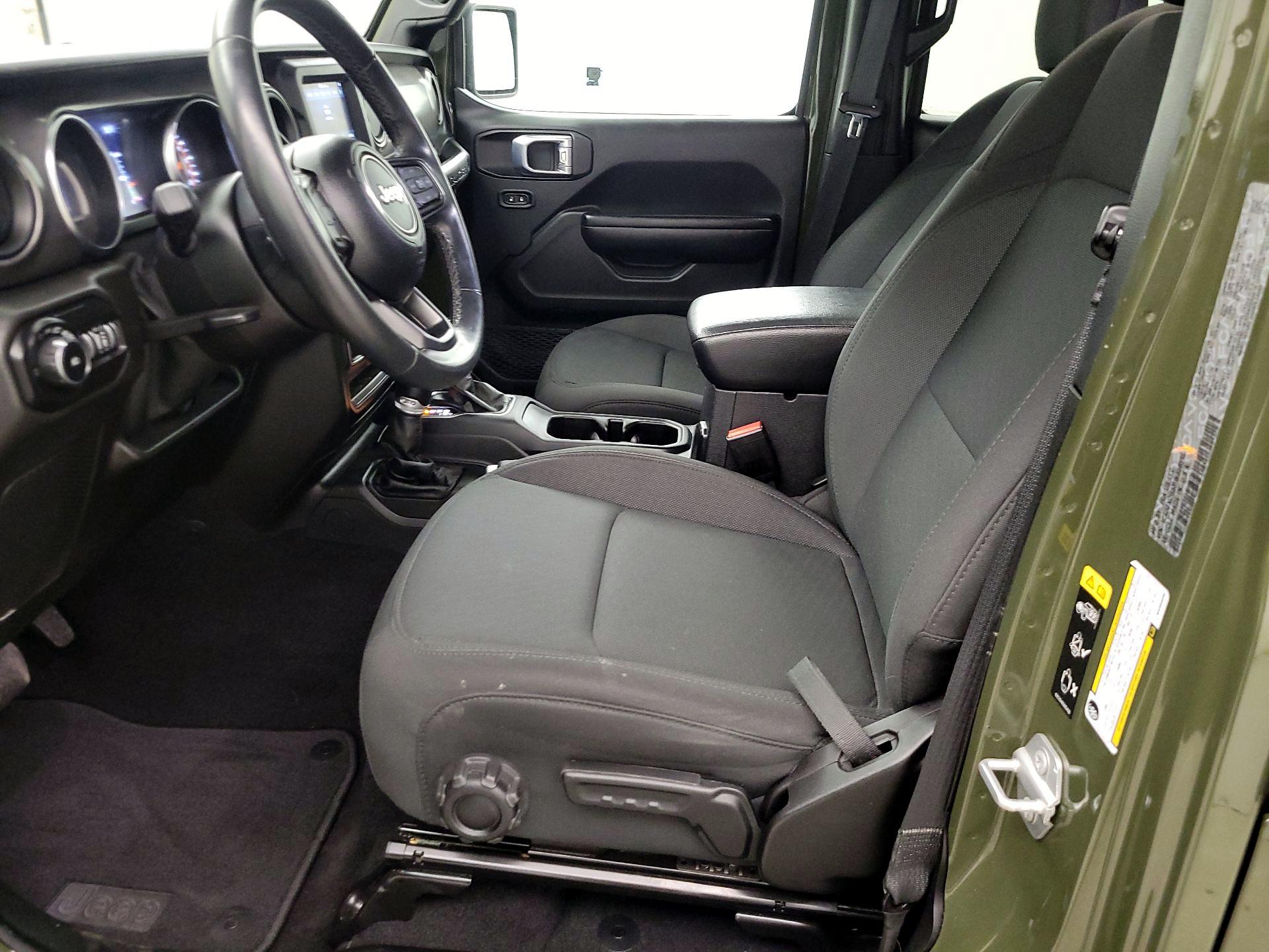 Thumbnail: 2021 Jeep Wrangler - 11