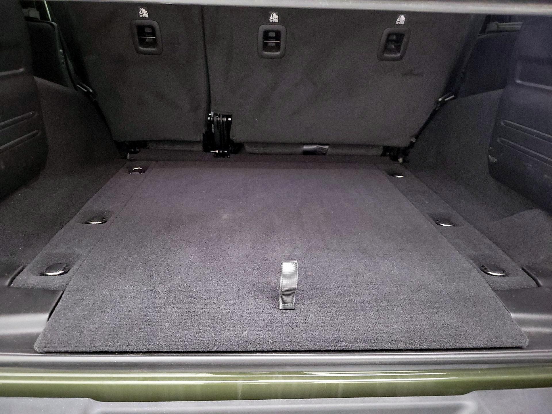 Thumbnail: 2021 Jeep Wrangler - 20