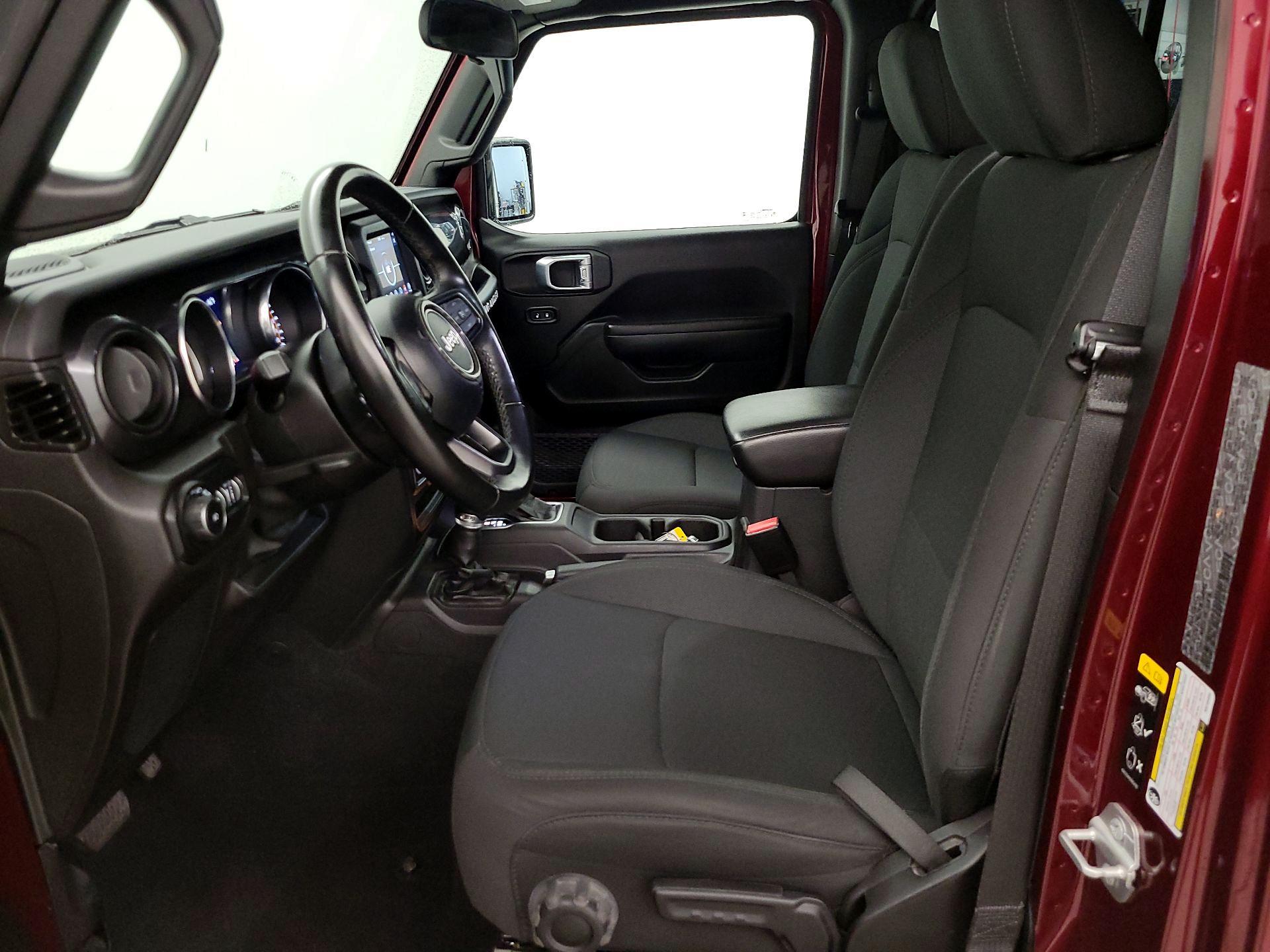 Thumbnail: 2022 Jeep Wrangler - 11