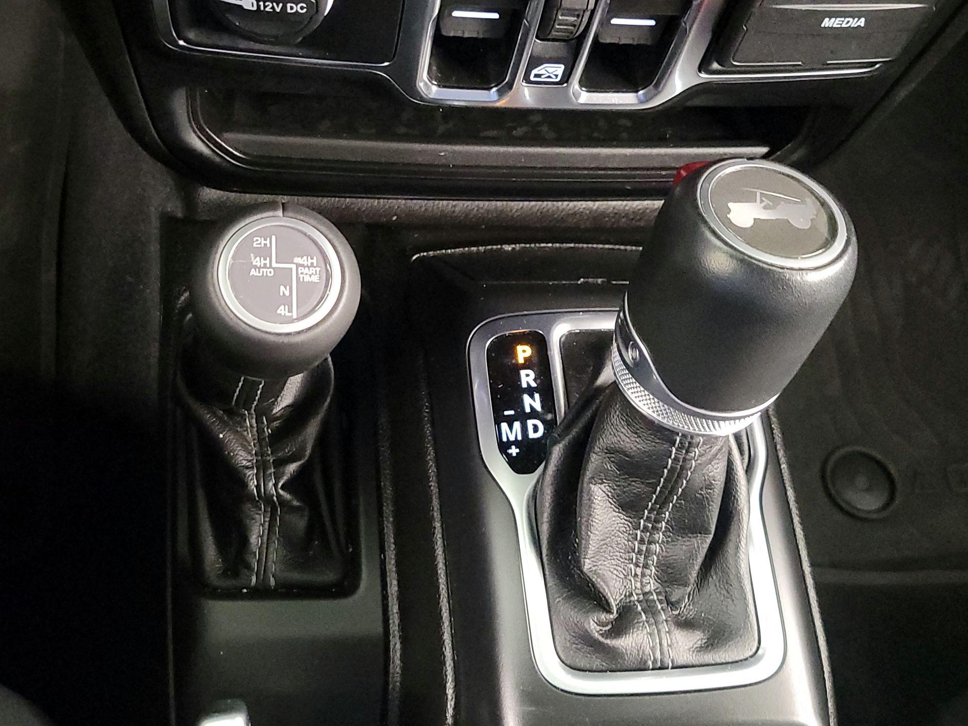 Thumbnail: 2024 Jeep Wrangler - 18