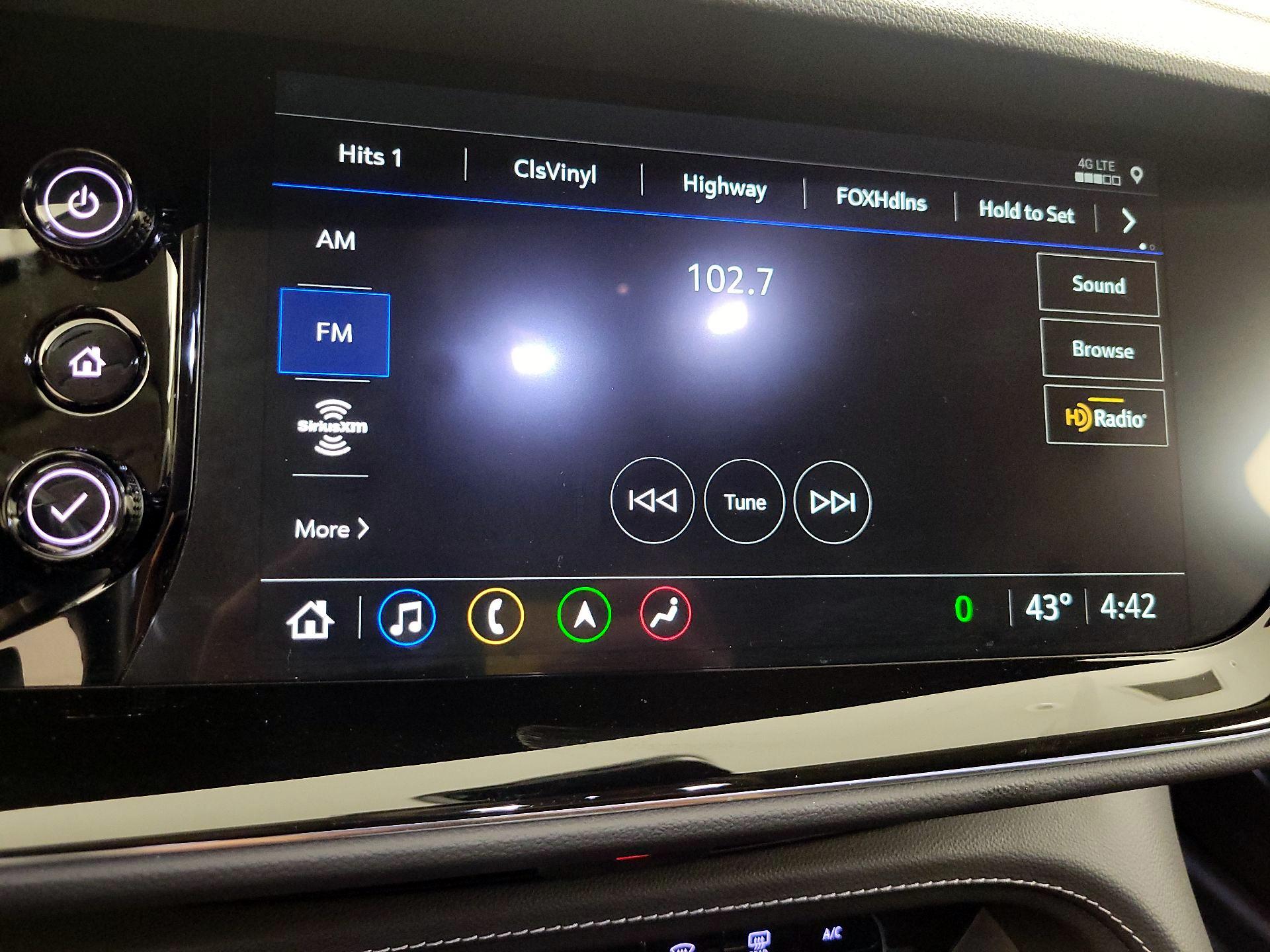 Thumbnail: 2023 Buick Envision - 16