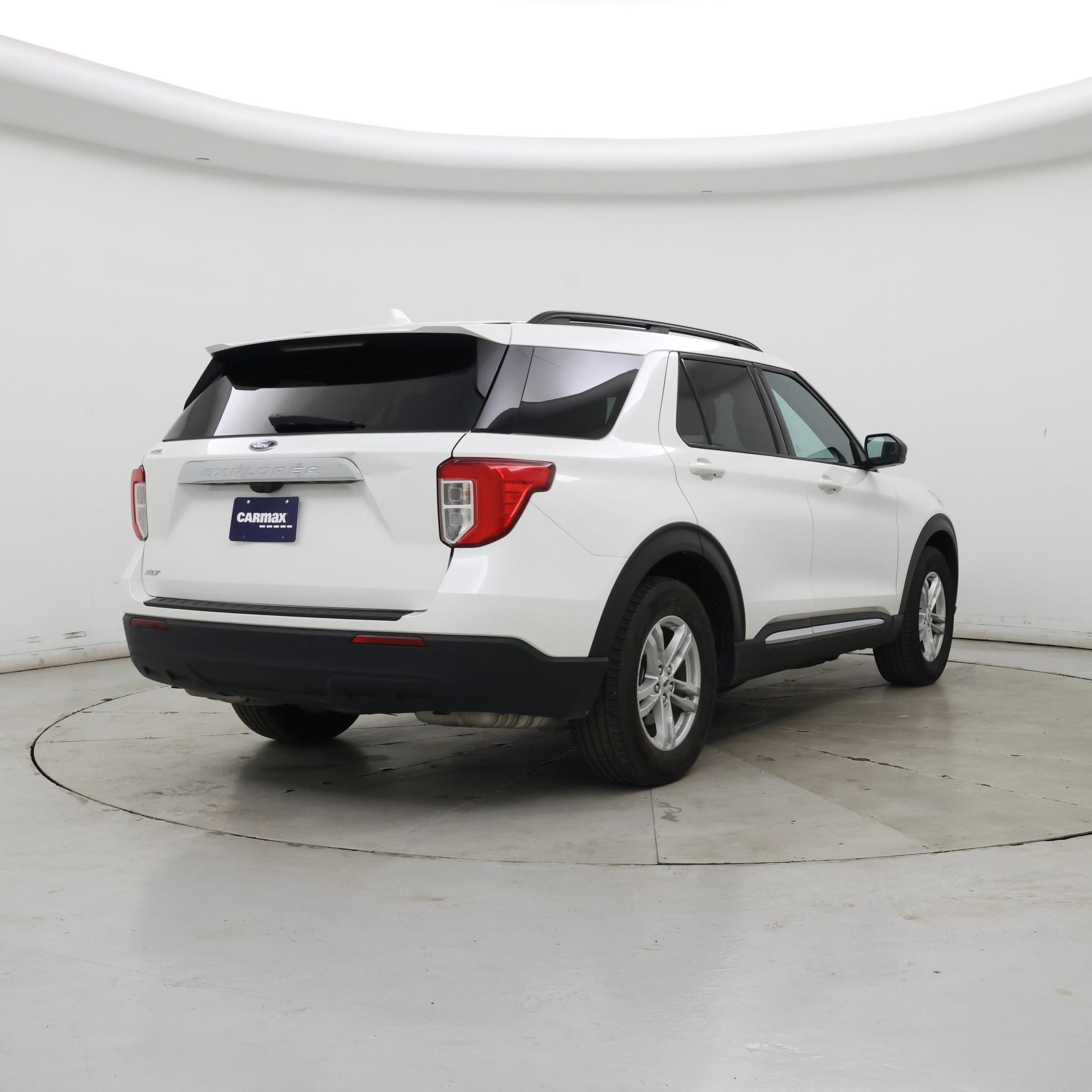 Thumbnail: 2024 Ford Explorer - 8