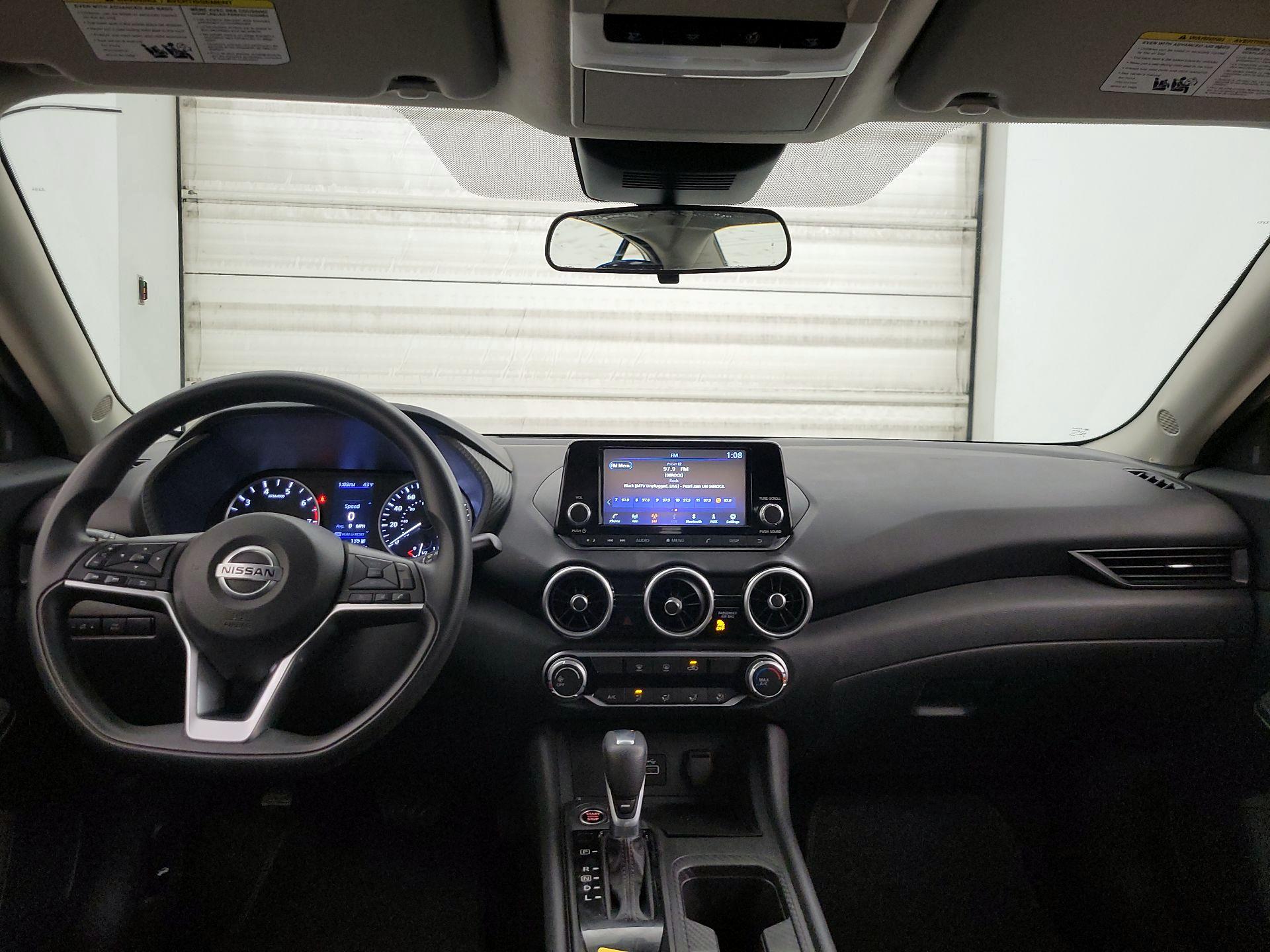 Thumbnail: 2021 Nissan Sentra - 9