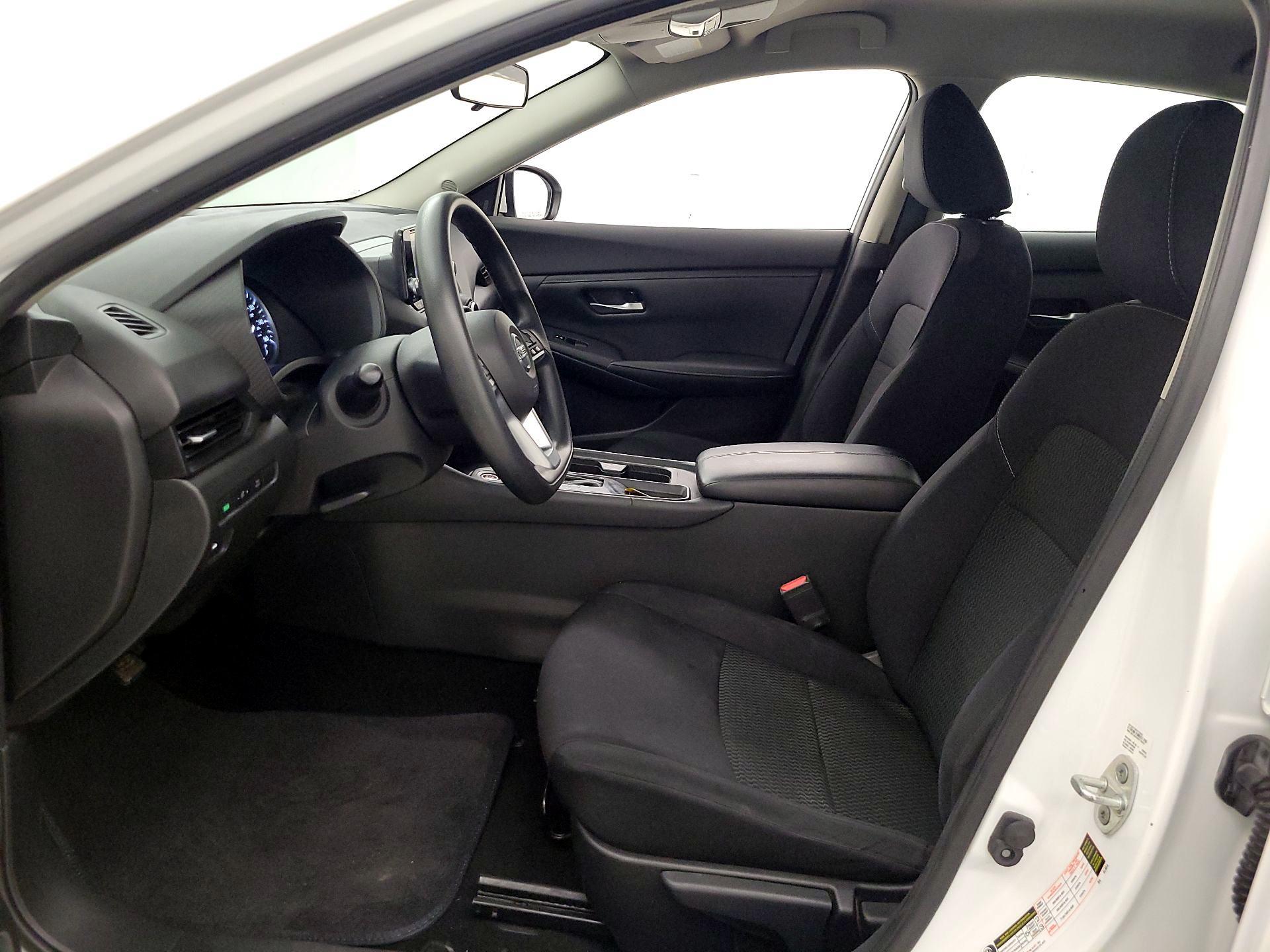 Thumbnail: 2021 Nissan Sentra - 11