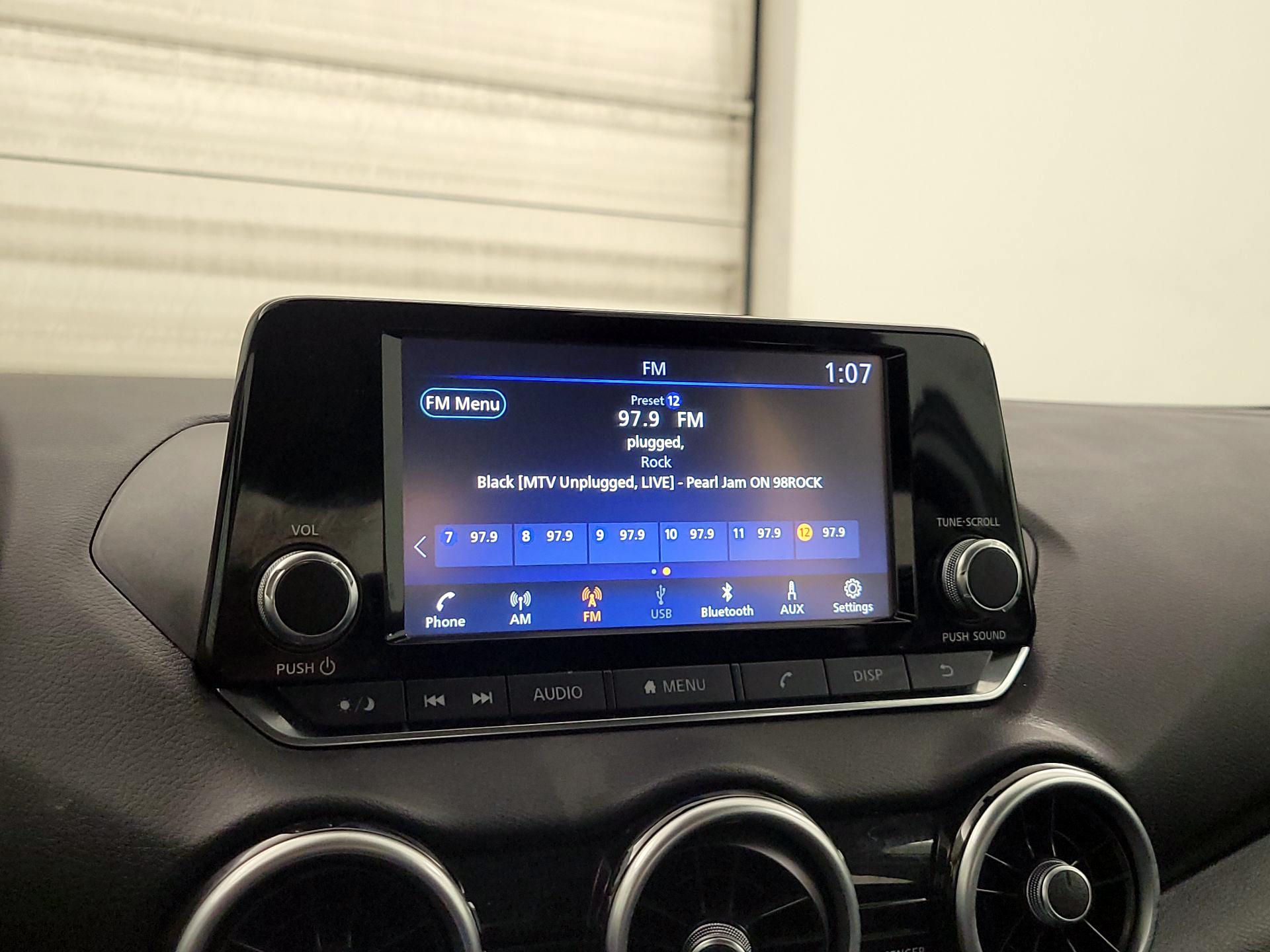 Thumbnail: 2021 Nissan Sentra - 15