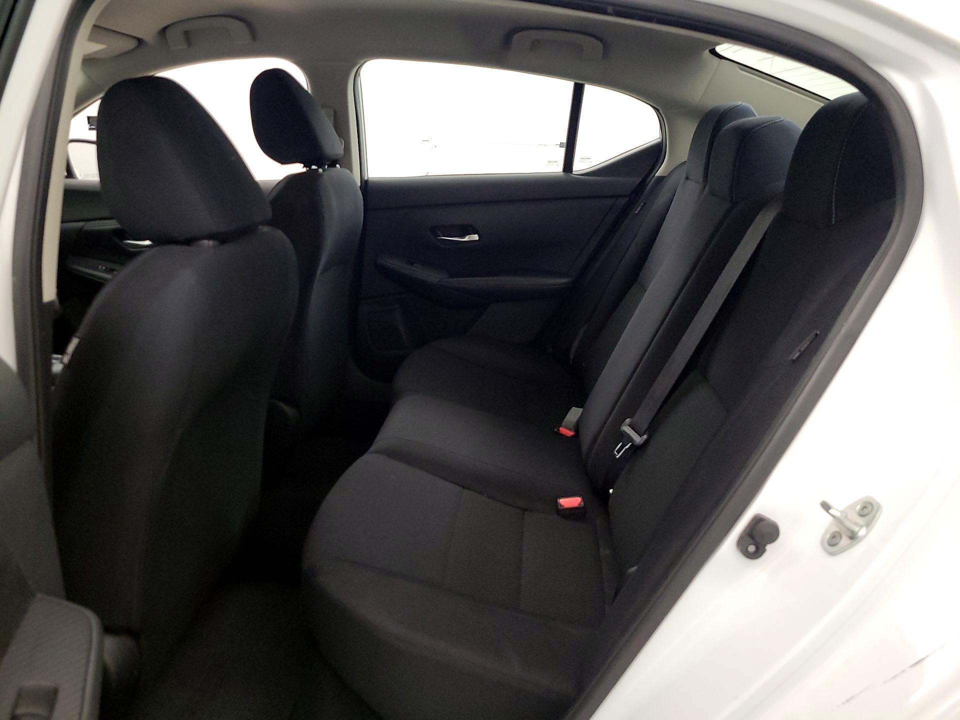 Thumbnail: 2021 Nissan Sentra - 19