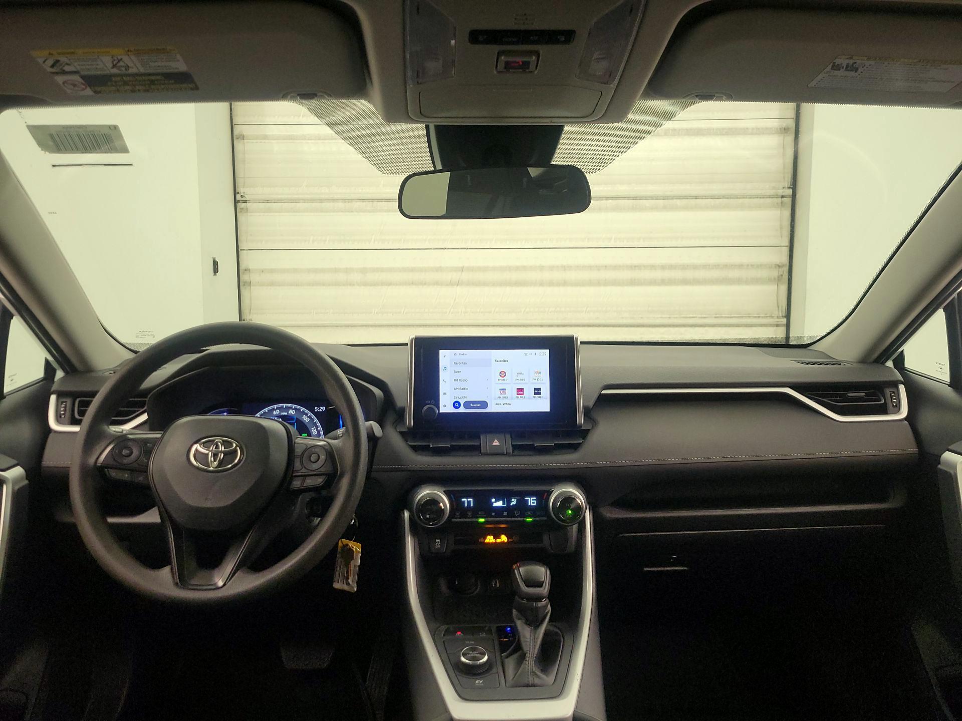 Thumbnail: 2023 Toyota RAV4 - 9