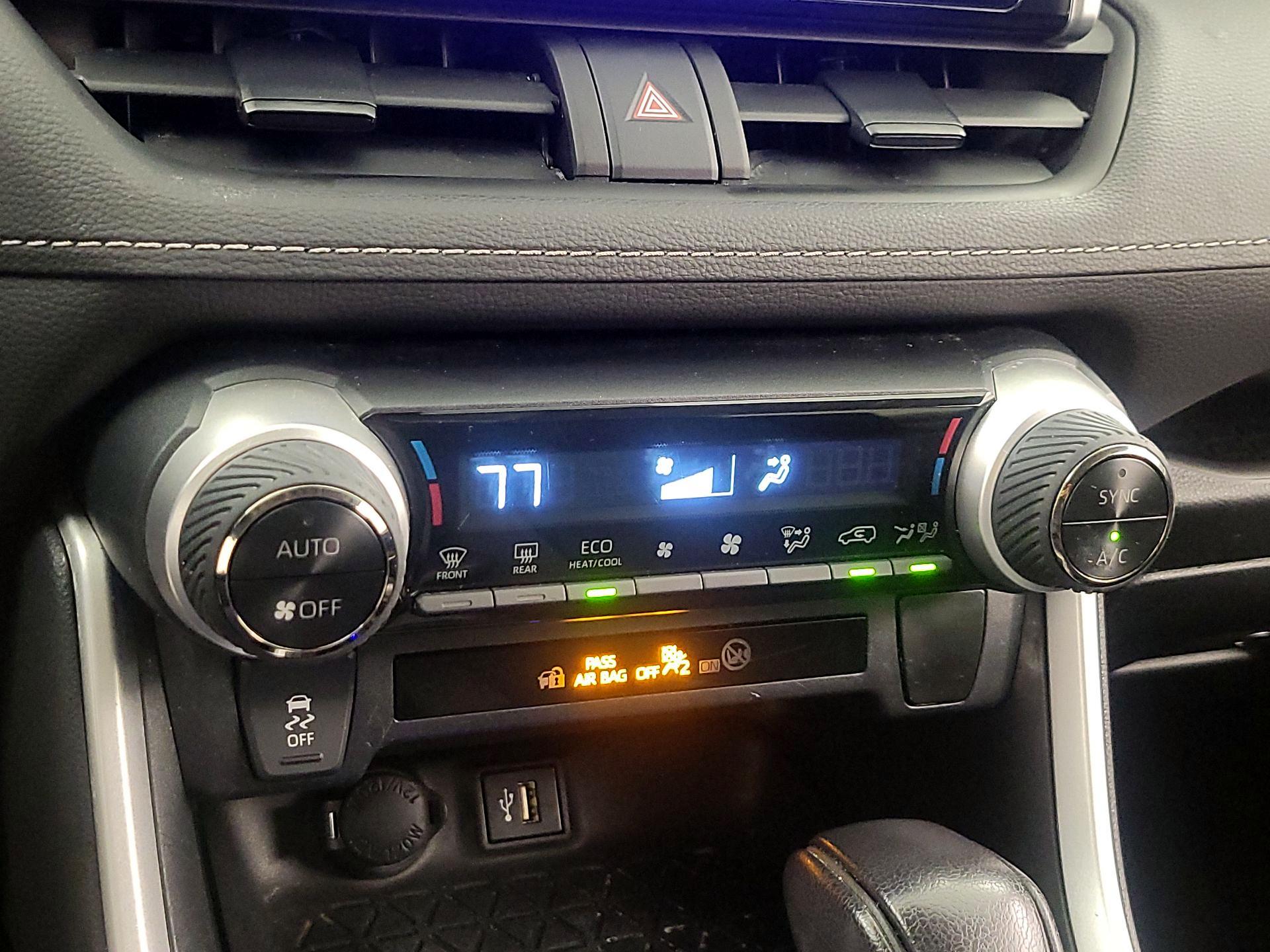 Thumbnail: 2023 Toyota RAV4 - 16