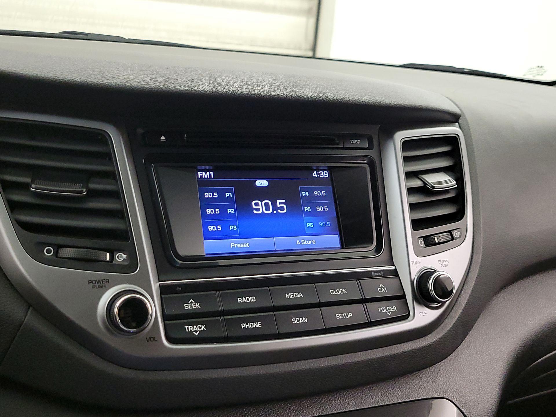 Thumbnail: 2017 Hyundai Tucson - 15