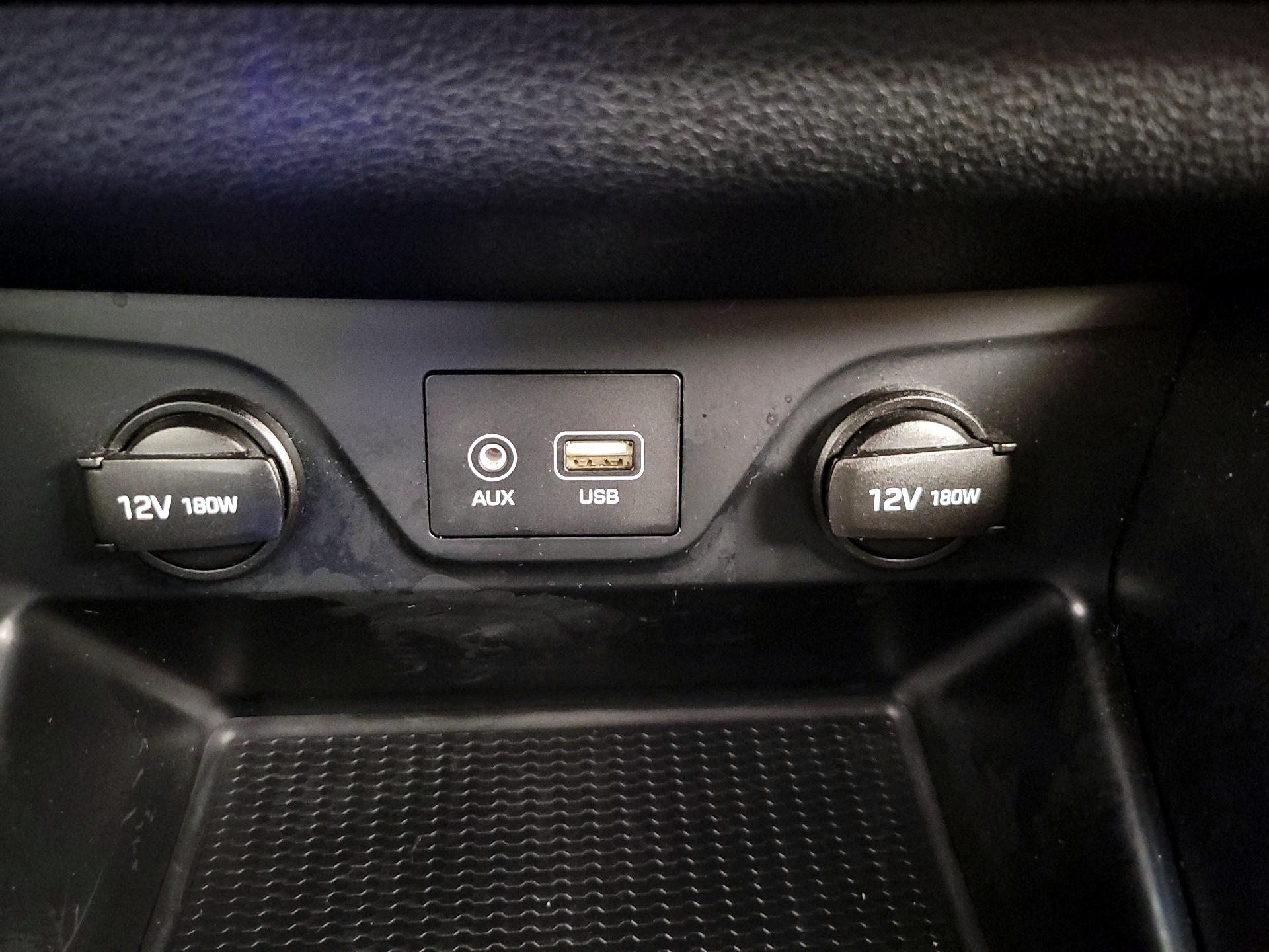 Thumbnail: 2017 Hyundai Tucson - 18