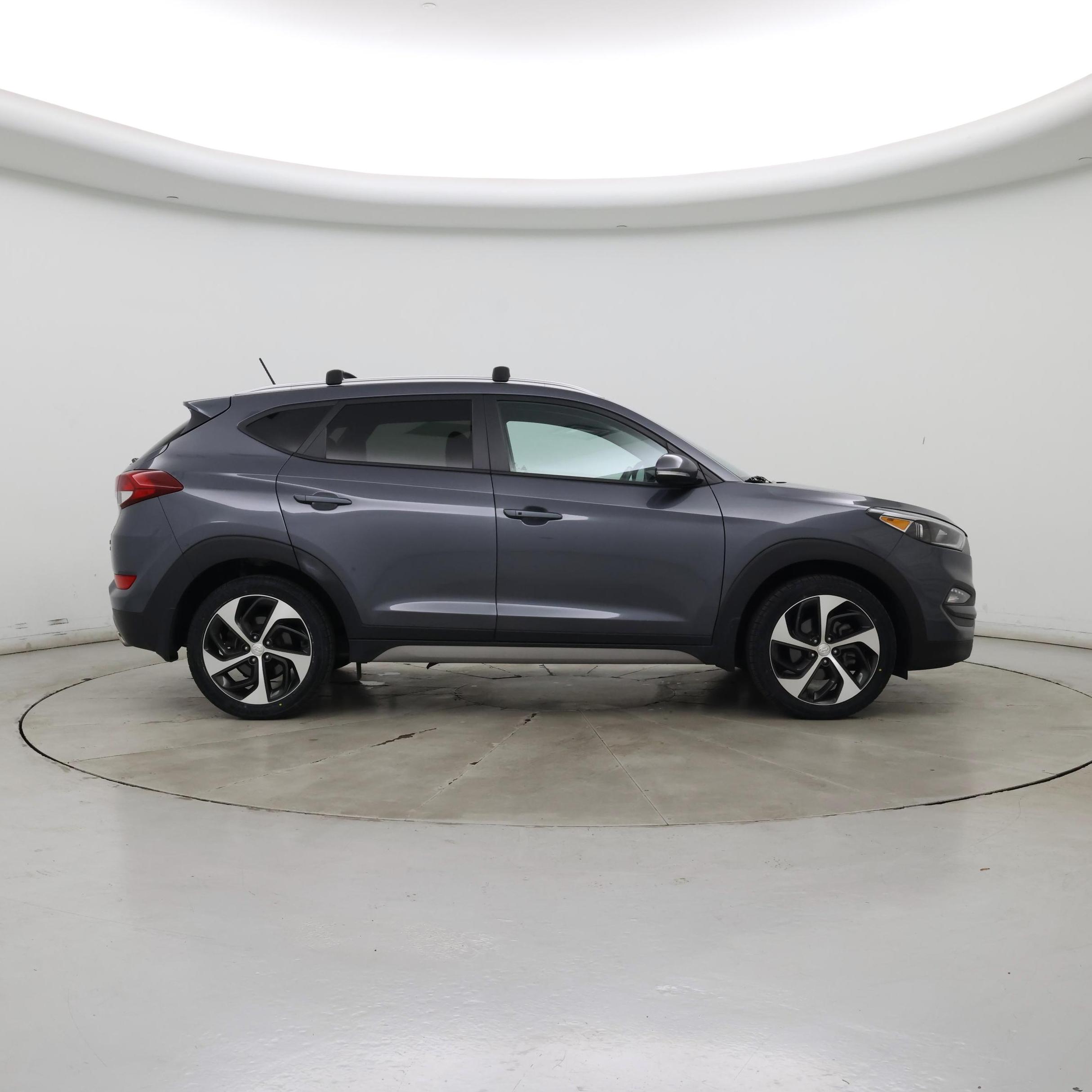 Thumbnail: 2017 Hyundai Tucson - 7