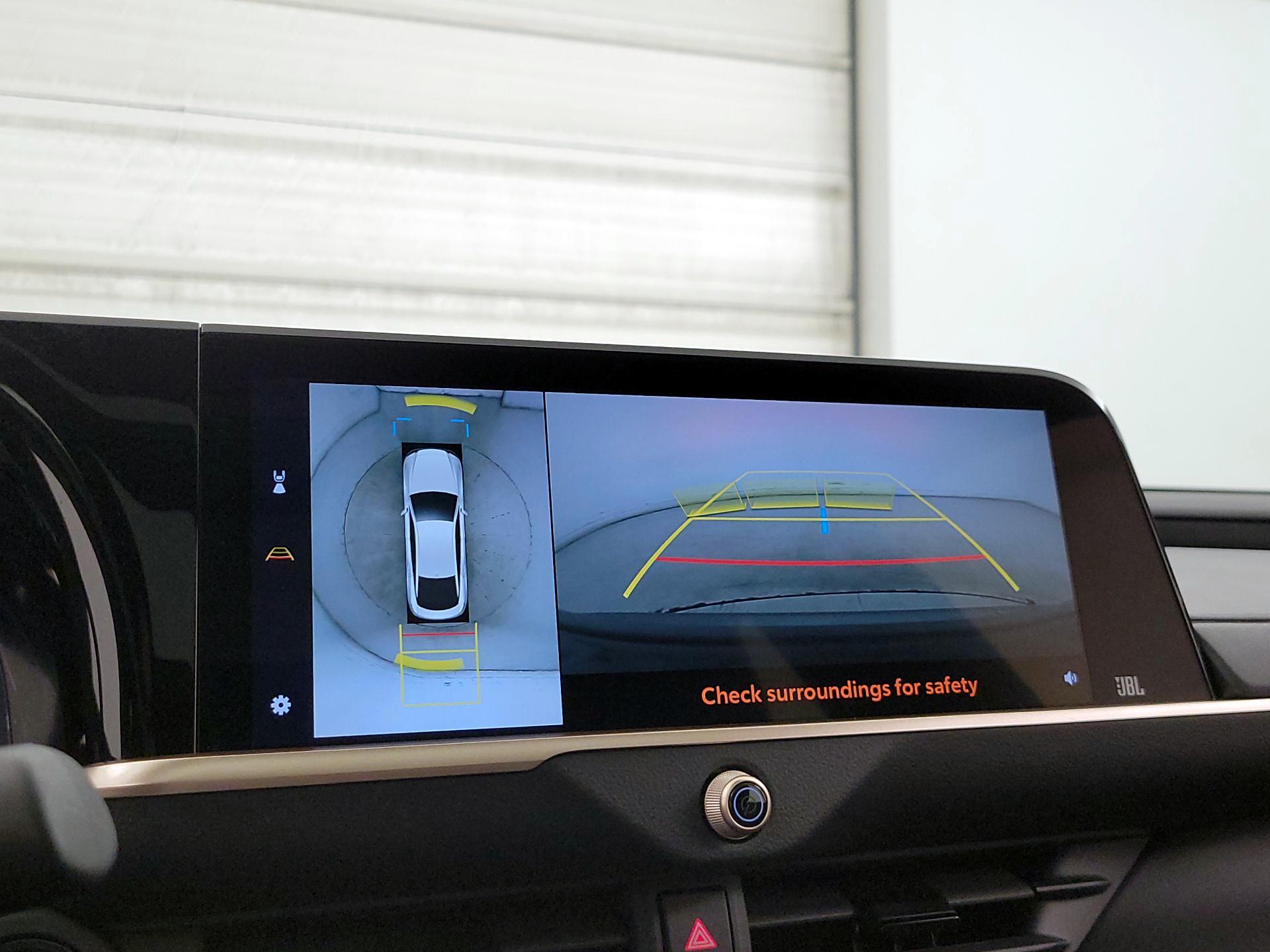 Thumbnail: 2023 Toyota Crown - 14