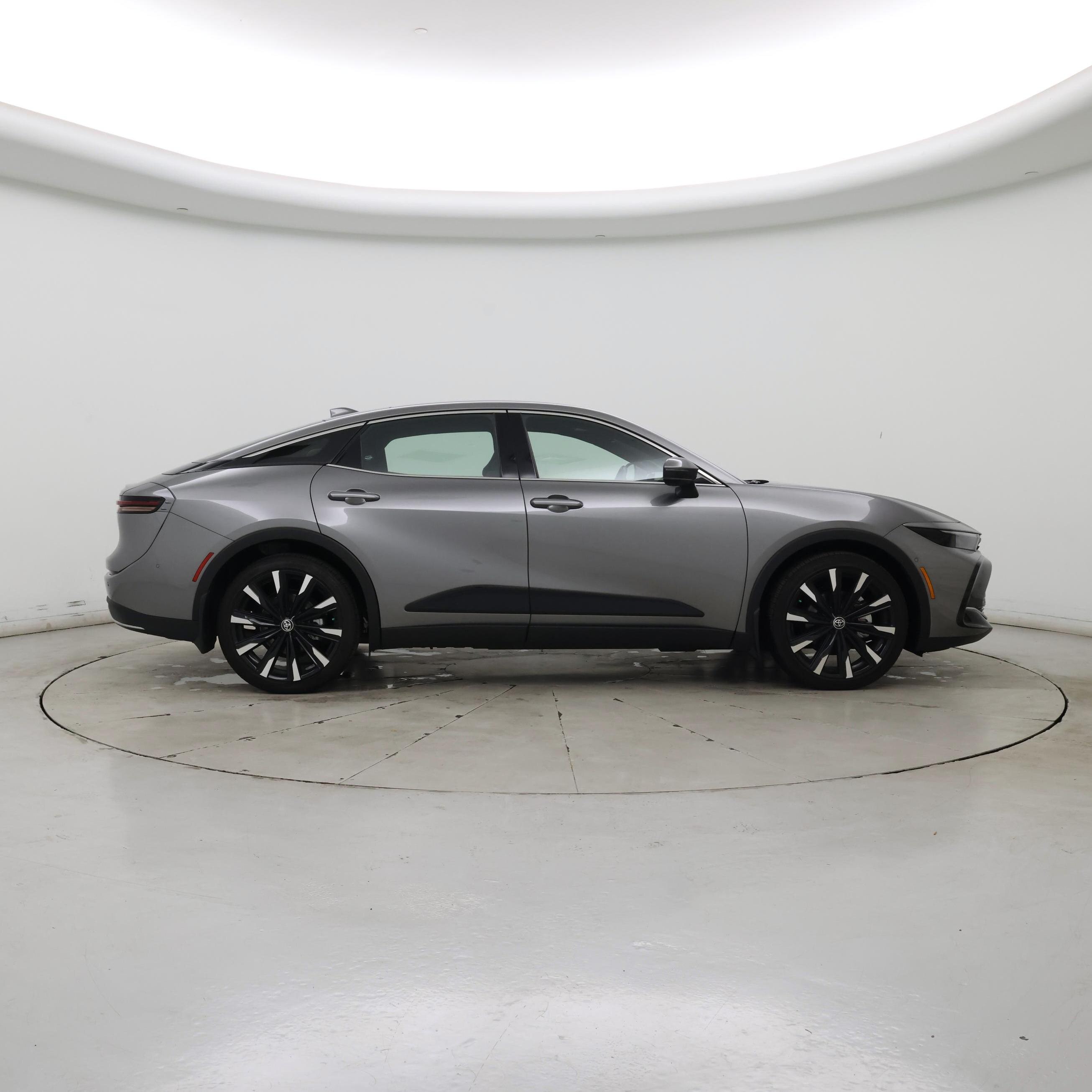 Thumbnail: 2023 Toyota Crown - 7