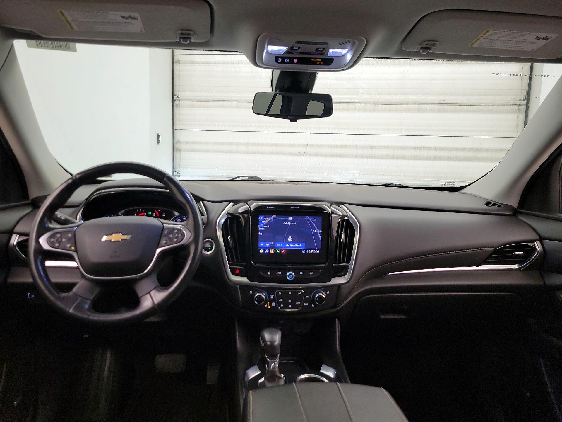 Thumbnail: 2021 Chevrolet Traverse - 9