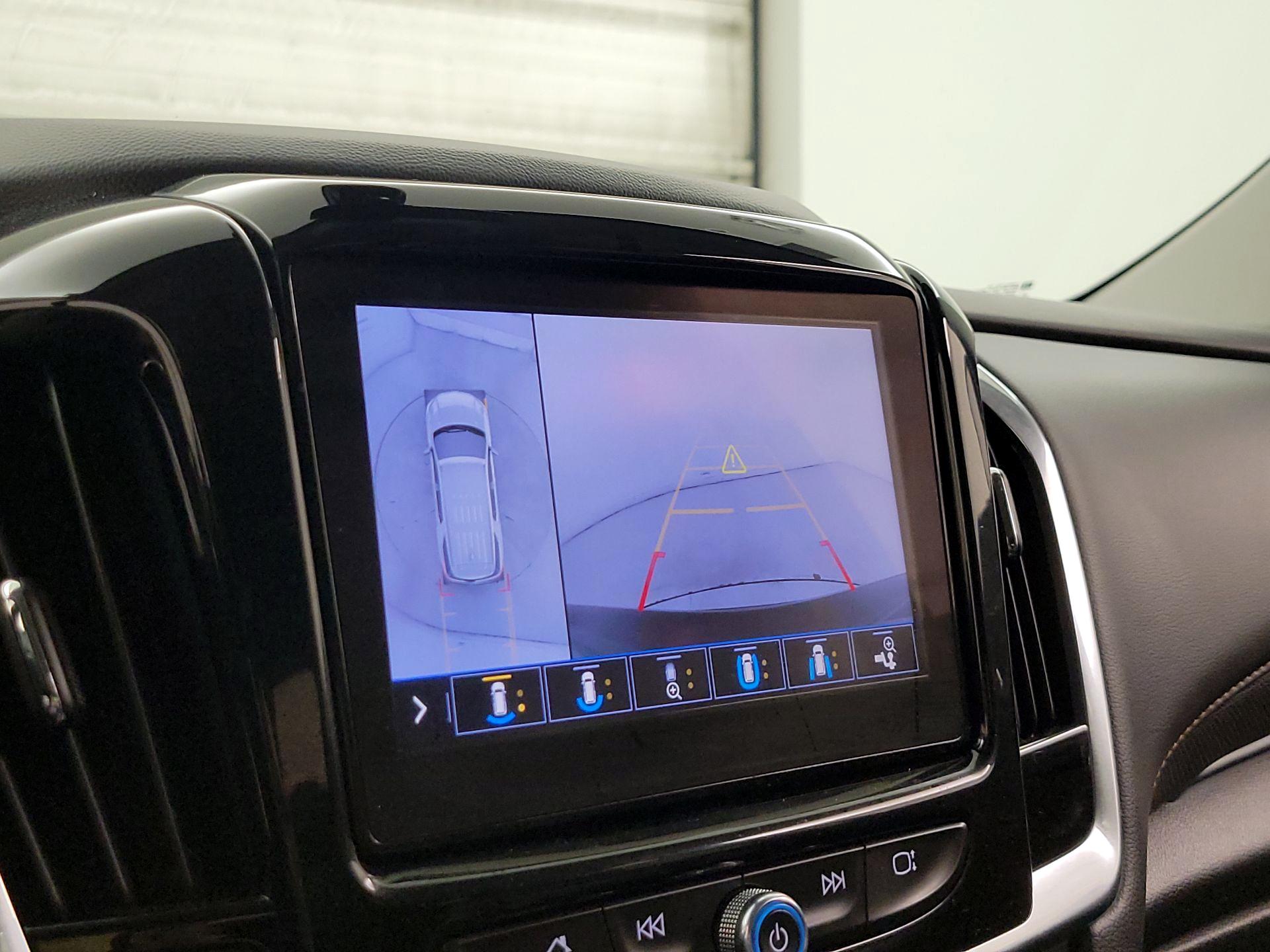 Thumbnail: 2021 Chevrolet Traverse - 15