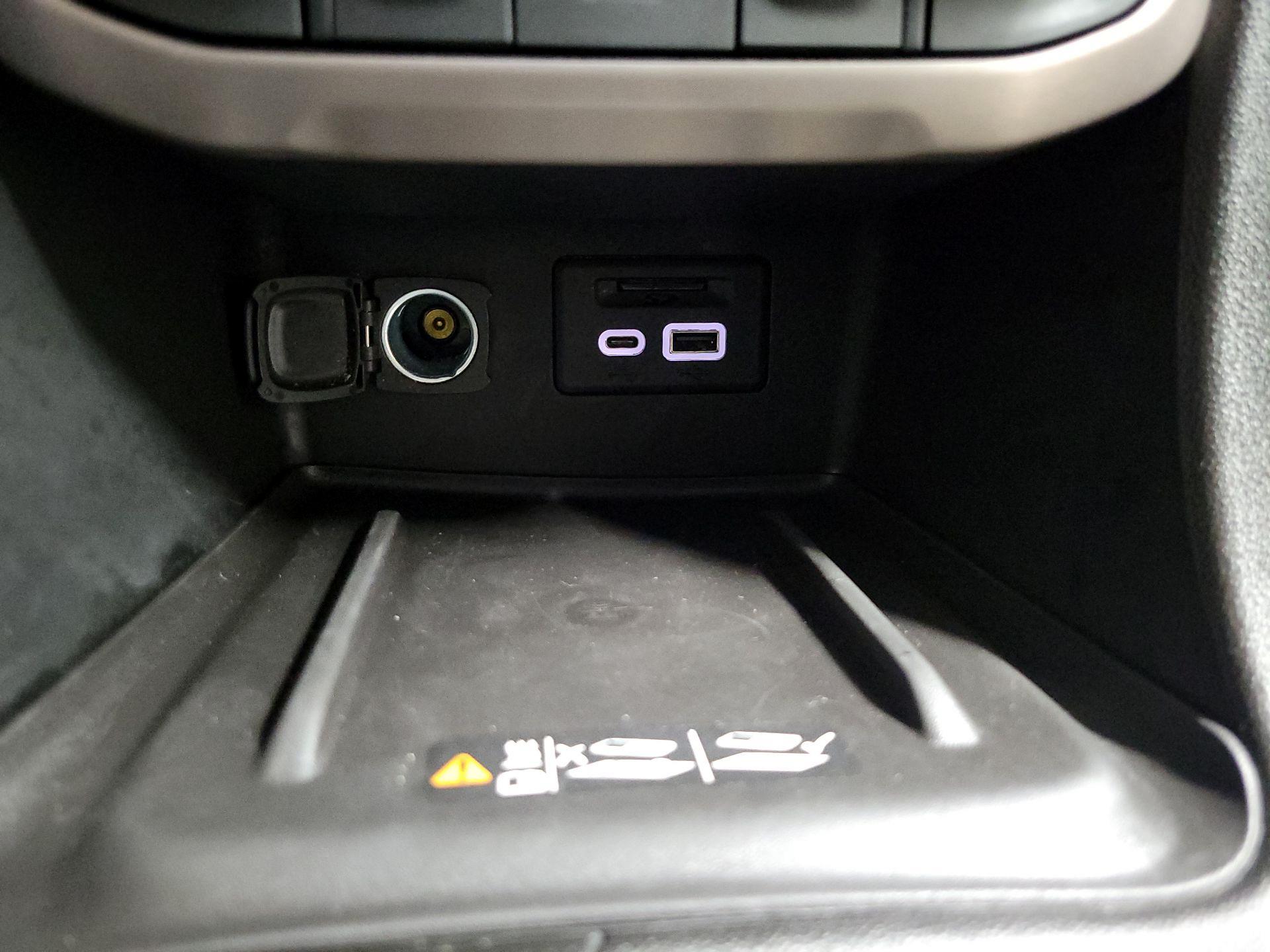 Thumbnail: 2021 GMC Acadia - 19