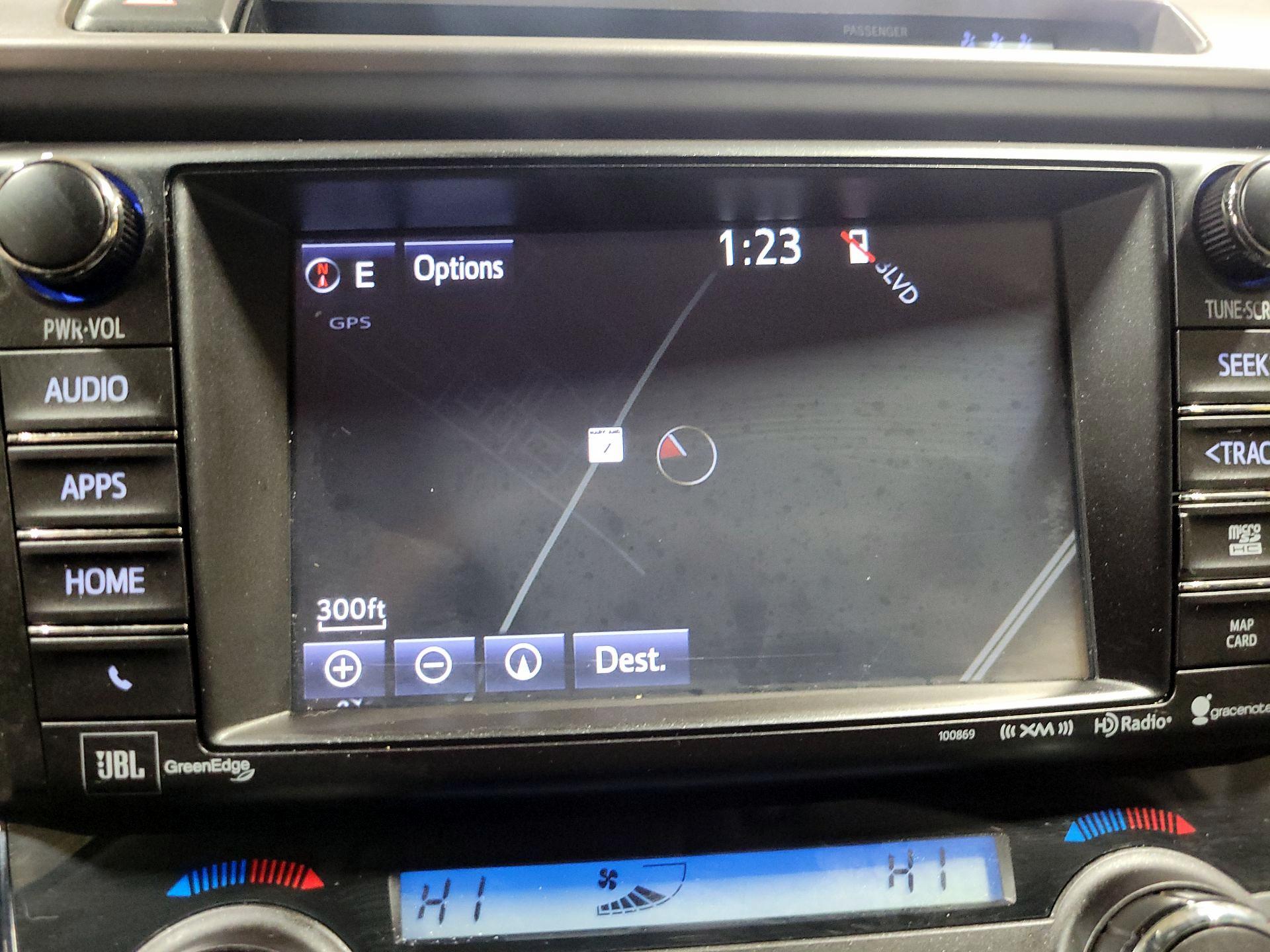 Thumbnail: 2018 Toyota RAV4 - 14