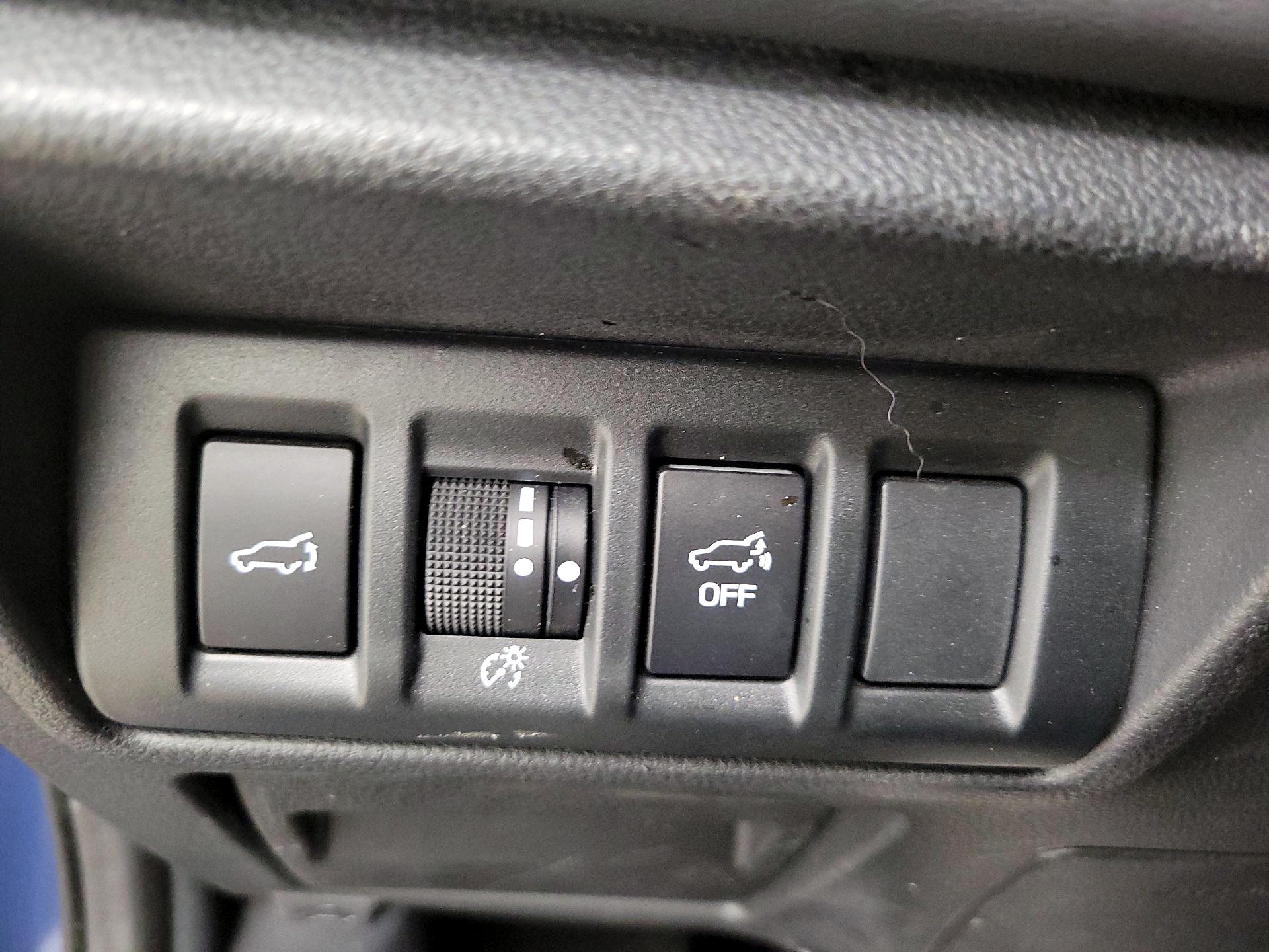 Thumbnail: 2022 Subaru Outback - 13