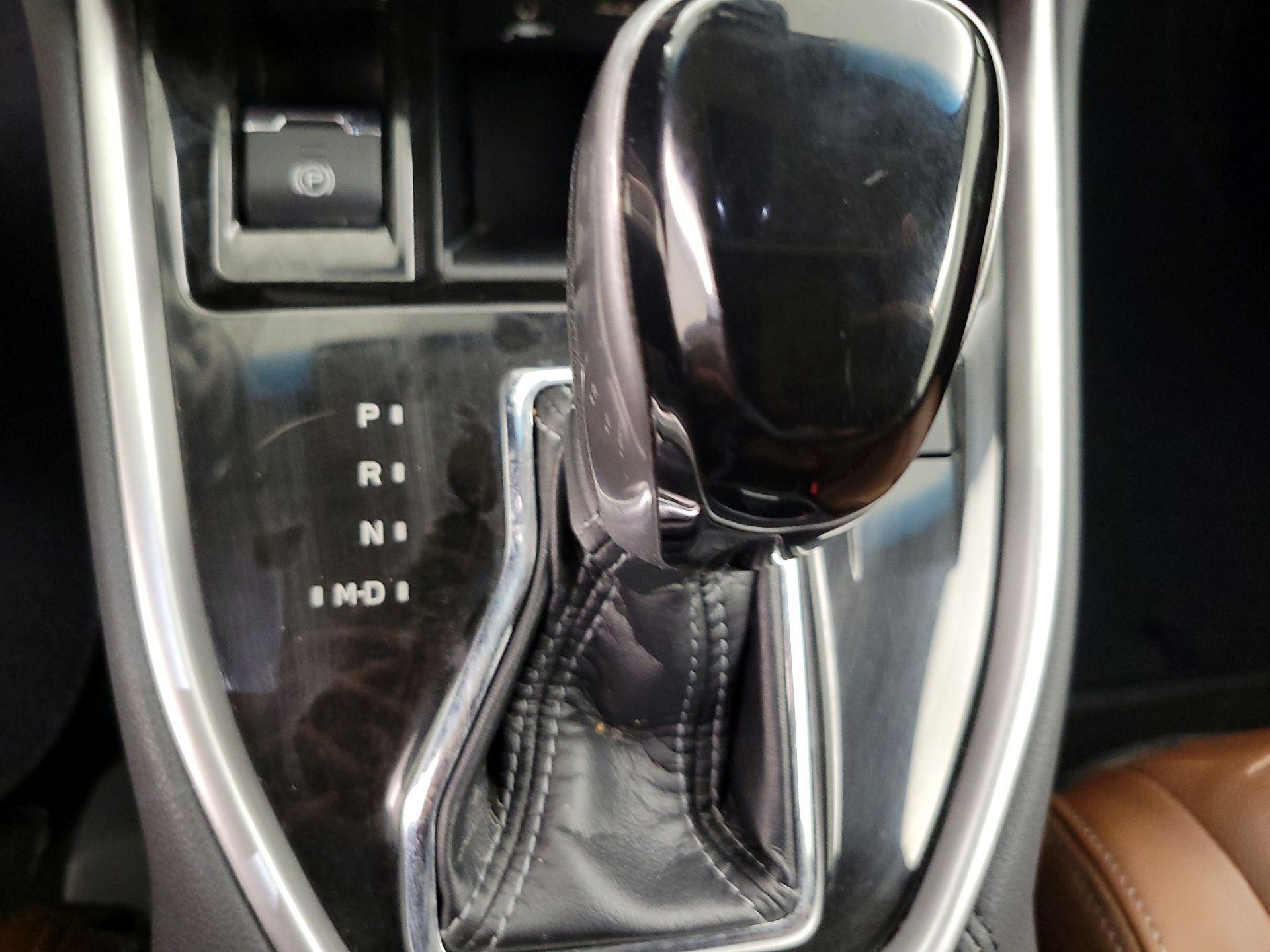 Thumbnail: 2022 Subaru Outback - 17