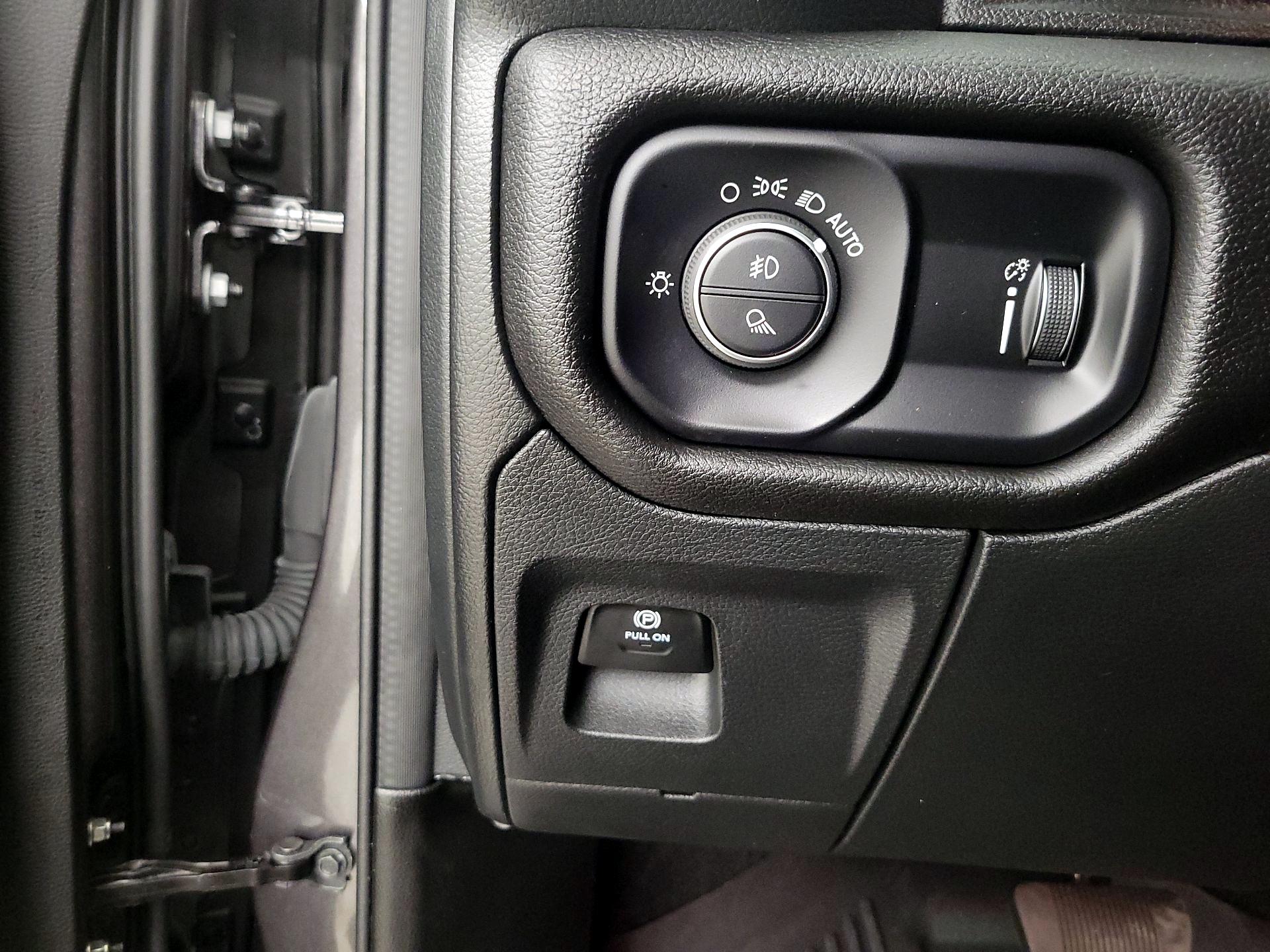 Thumbnail: 2024 RAM 1500 - 13