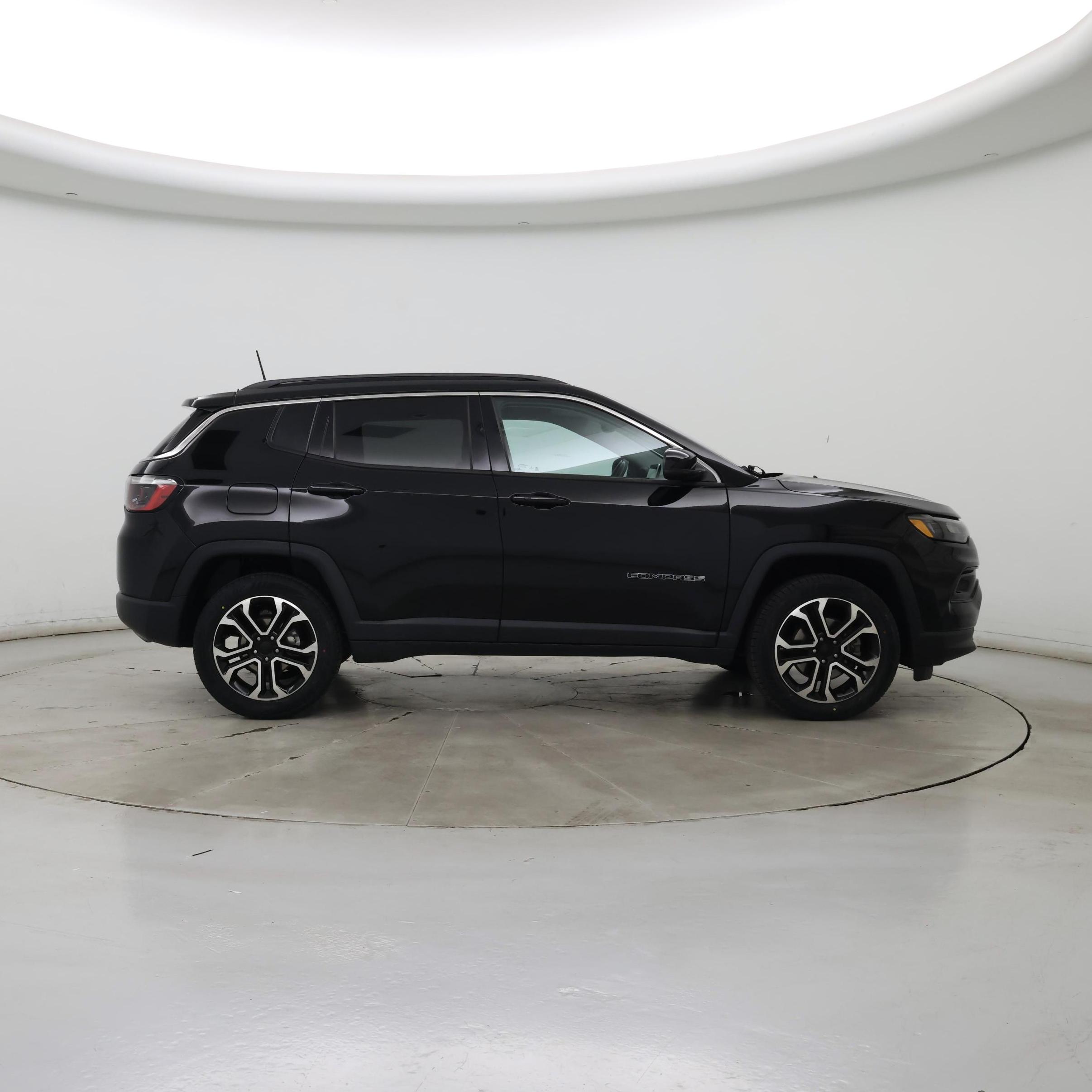 Thumbnail: 2022 Jeep Compass - 7