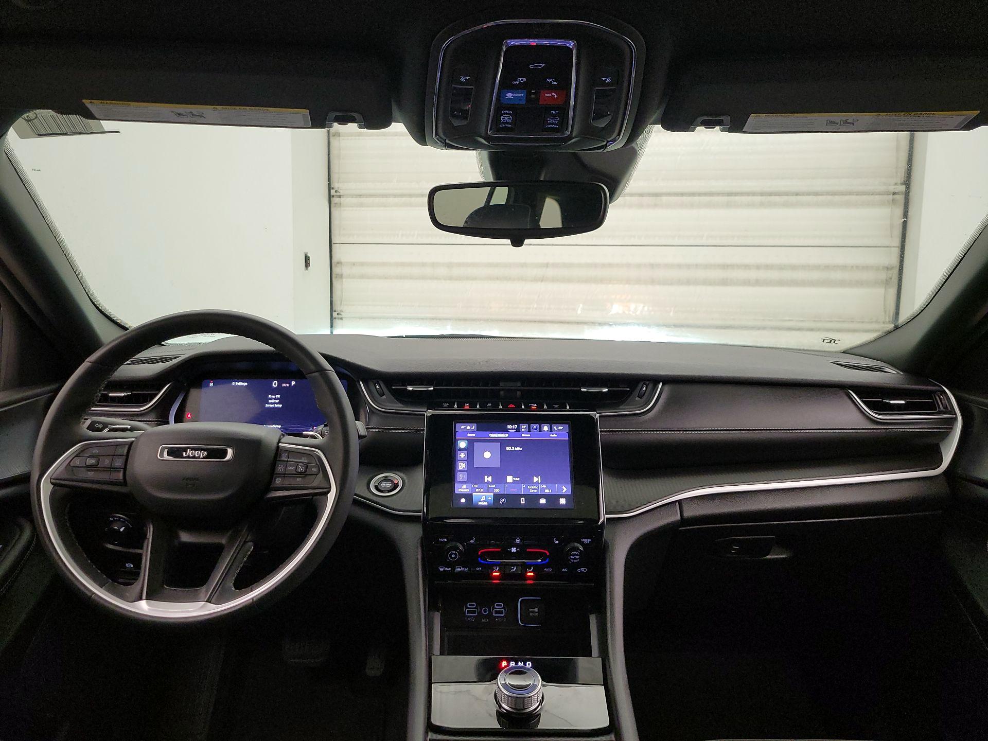 Thumbnail: 2024 Jeep Grand Cherokee - 9