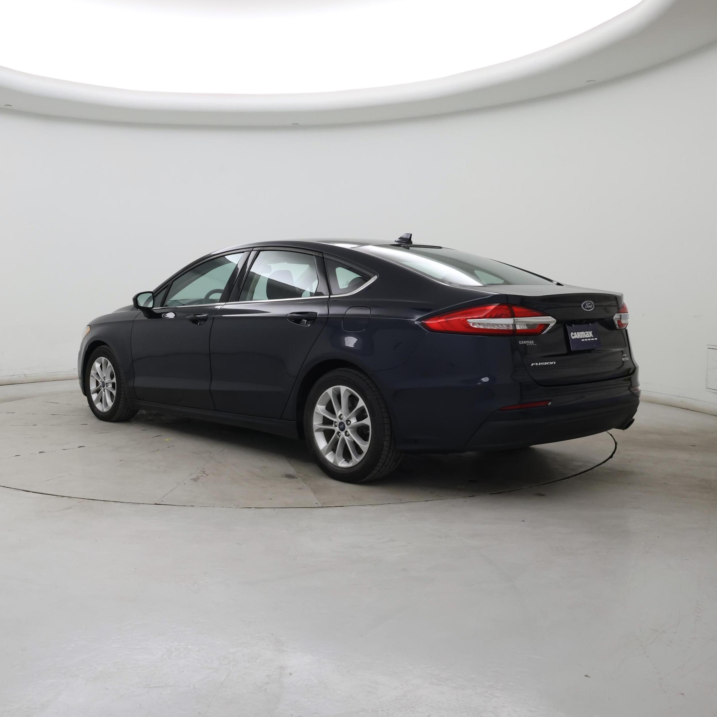 Thumbnail: 2020 Ford Fusion - 2